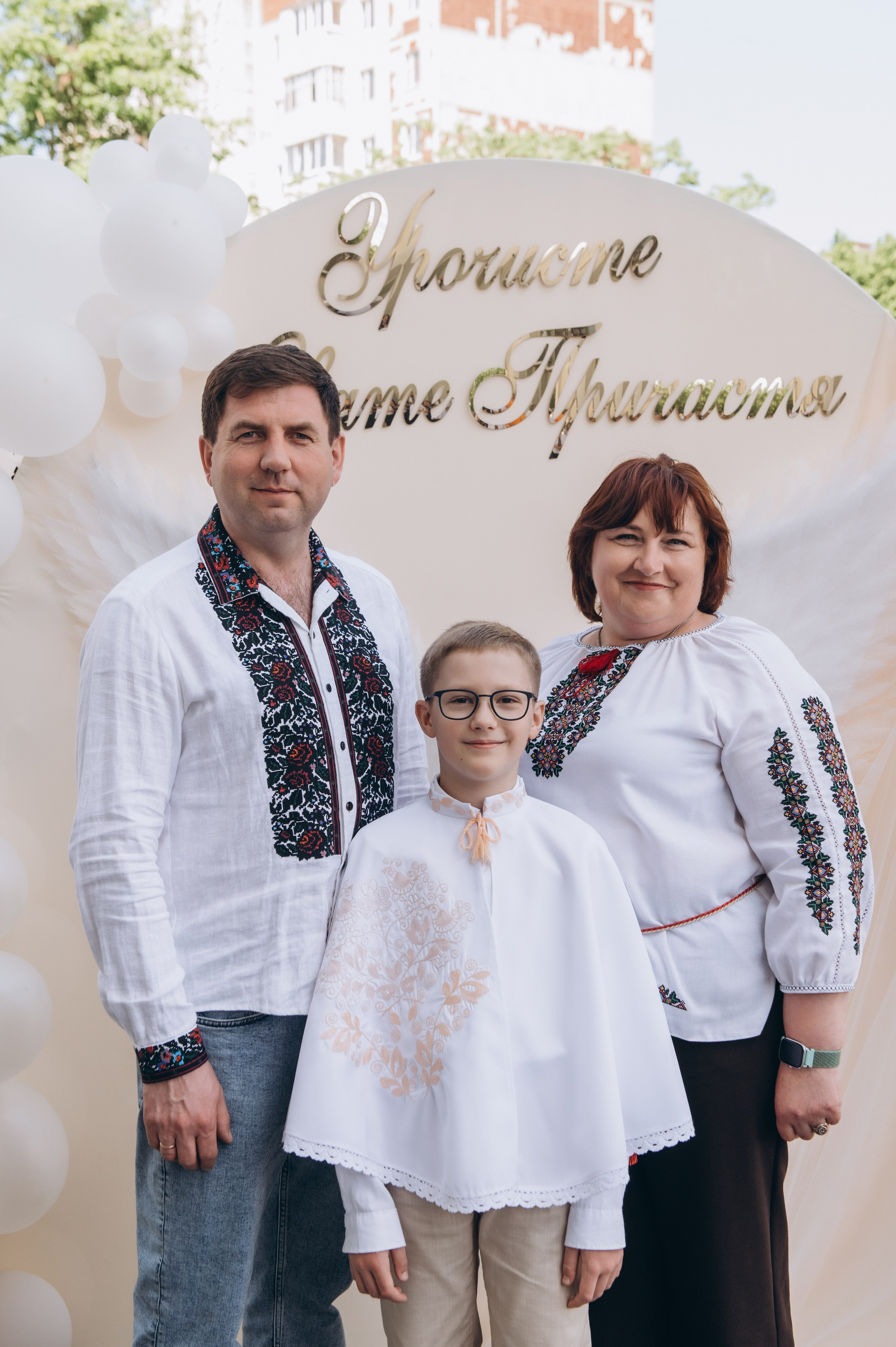 Фотосесія Причастя Тернопіль церква Св Михаїла, фотограф на Причастя Тернопіль, фотосесія Літургії Причастя Тернопіль. Сімейний, дитячий та індивідуальний фотограф в м. Тернопіль, м. Львів