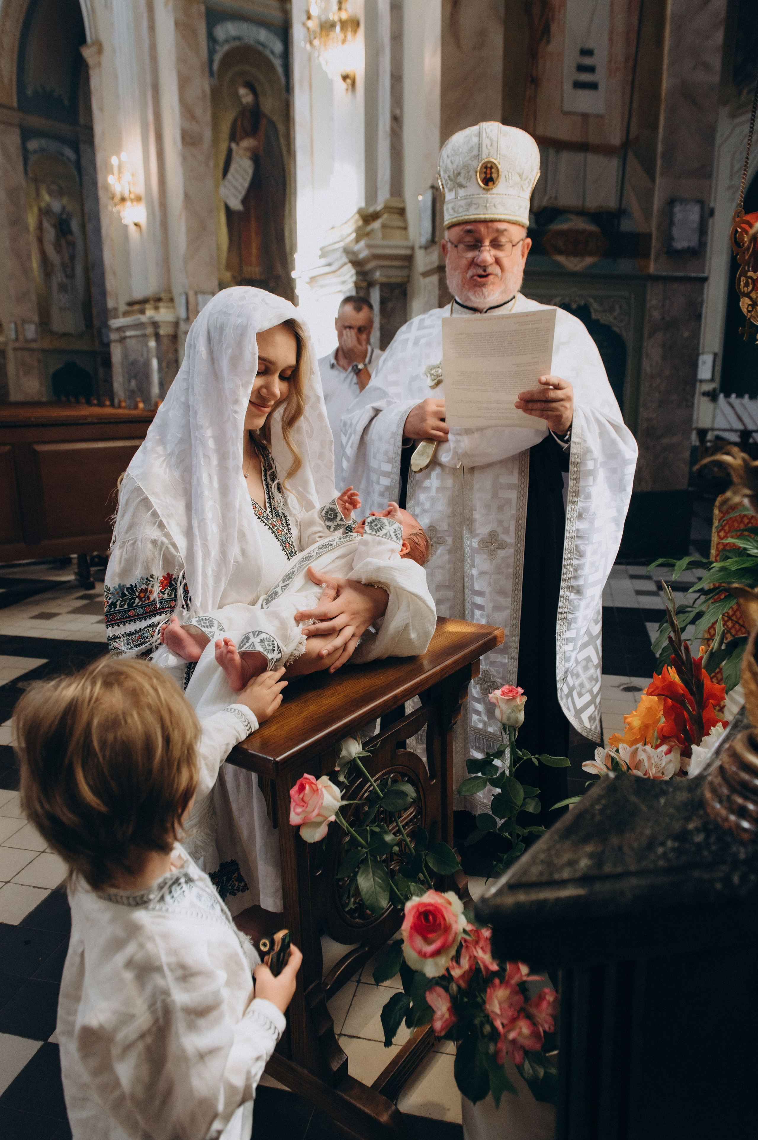 Фотосесія Хрещення Тернопіль, фотосесія хрестин Тернопіль, Катедра Тернопіль, фотосесія хрещення катедра. Сімейний, дитячий та індивідуальний фотограф в м. Тернопіль, м. Львів