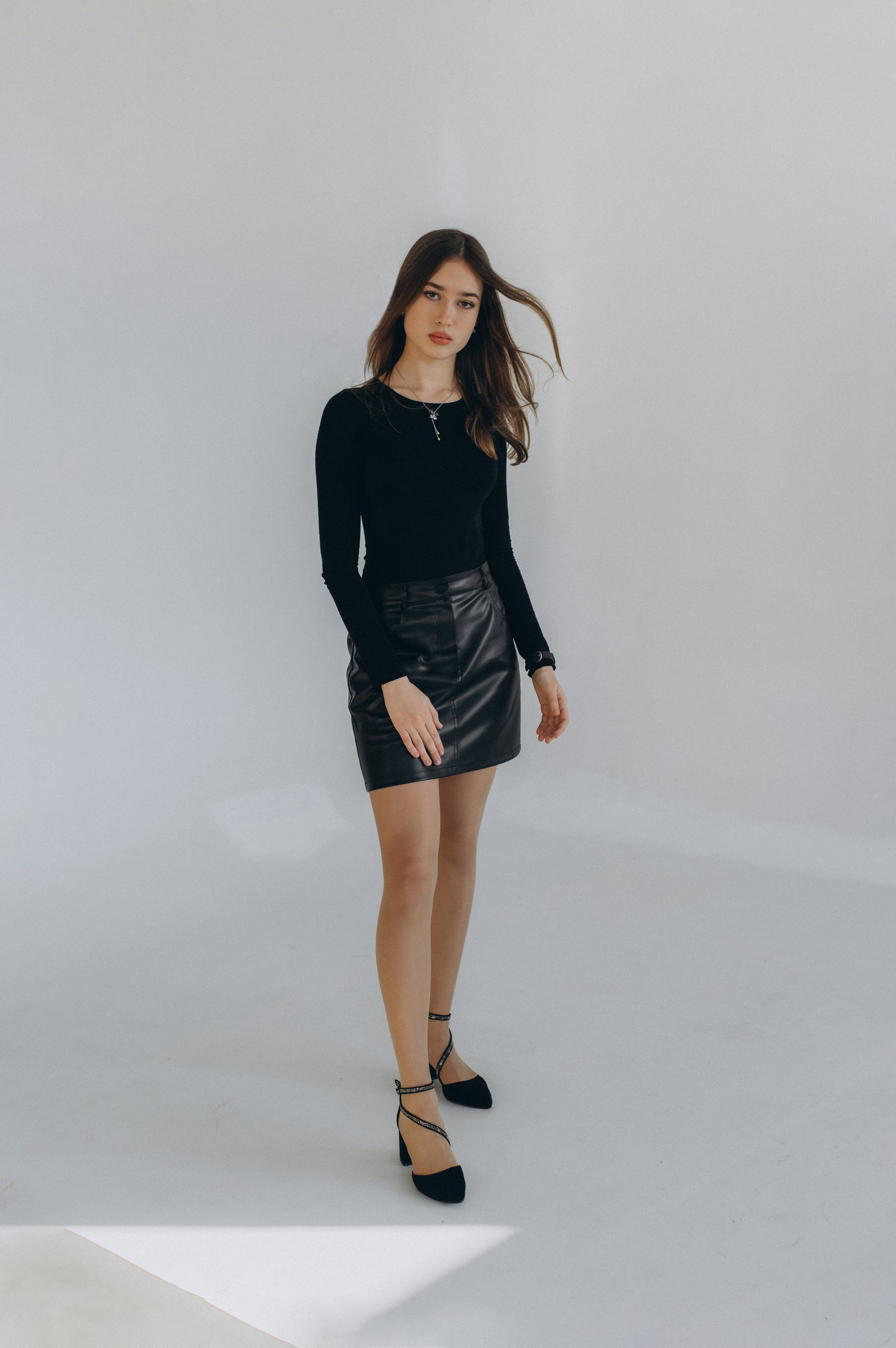 Фотосесія випускників, фотосесія на віньєтки Тернопіль, випускники Тернопіль, випуск 2025. Сімейний, дитячий та індивідуальний фотограф в м. Тернопіль, м. Львів