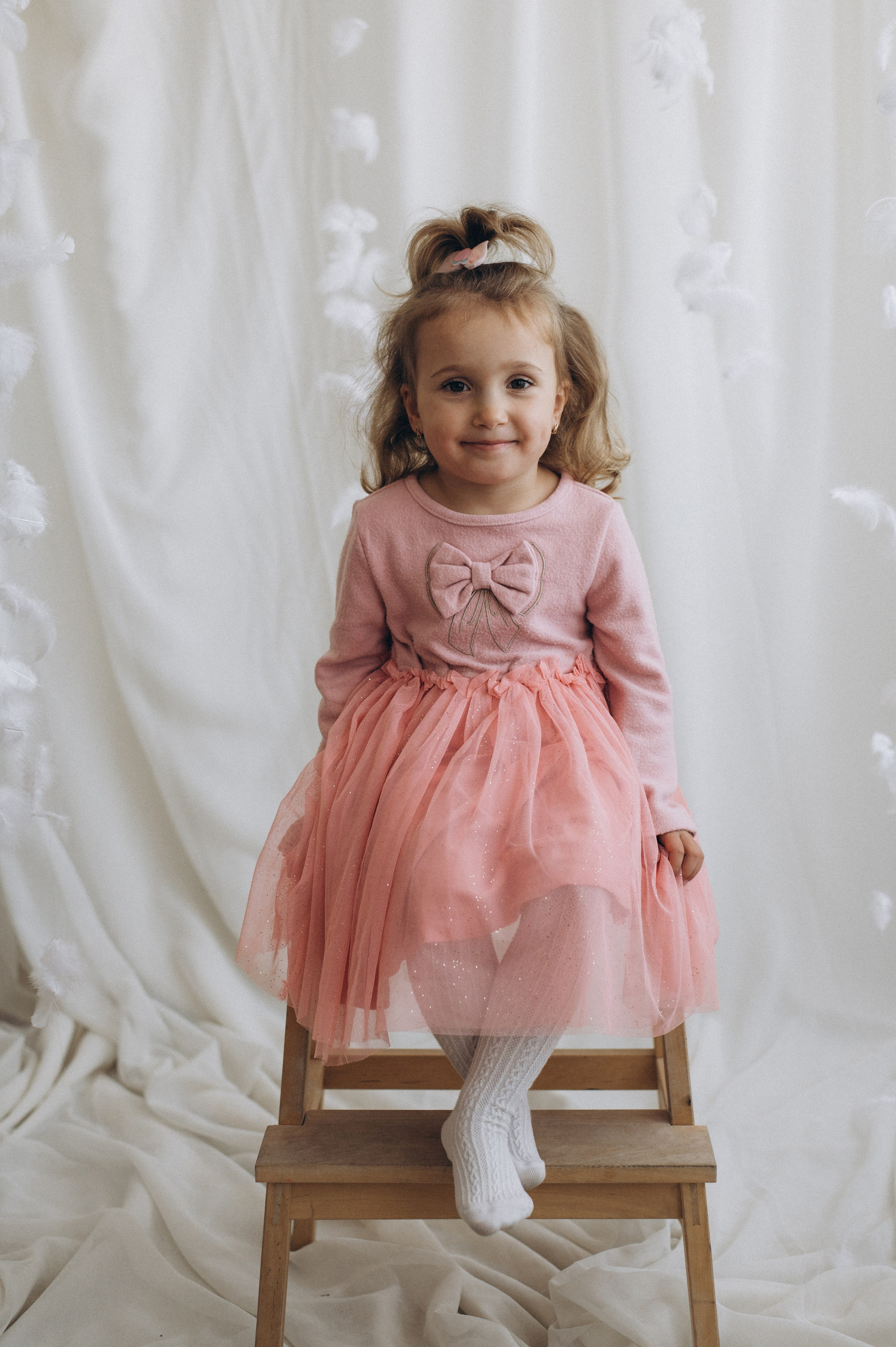 Сімейна фотосесія Тернопіль Львів, студійна сімейна зйомка з дітьми. Сімейний, дитячий та індивідуальний фотограф в м. Тернопіль, м. Львів