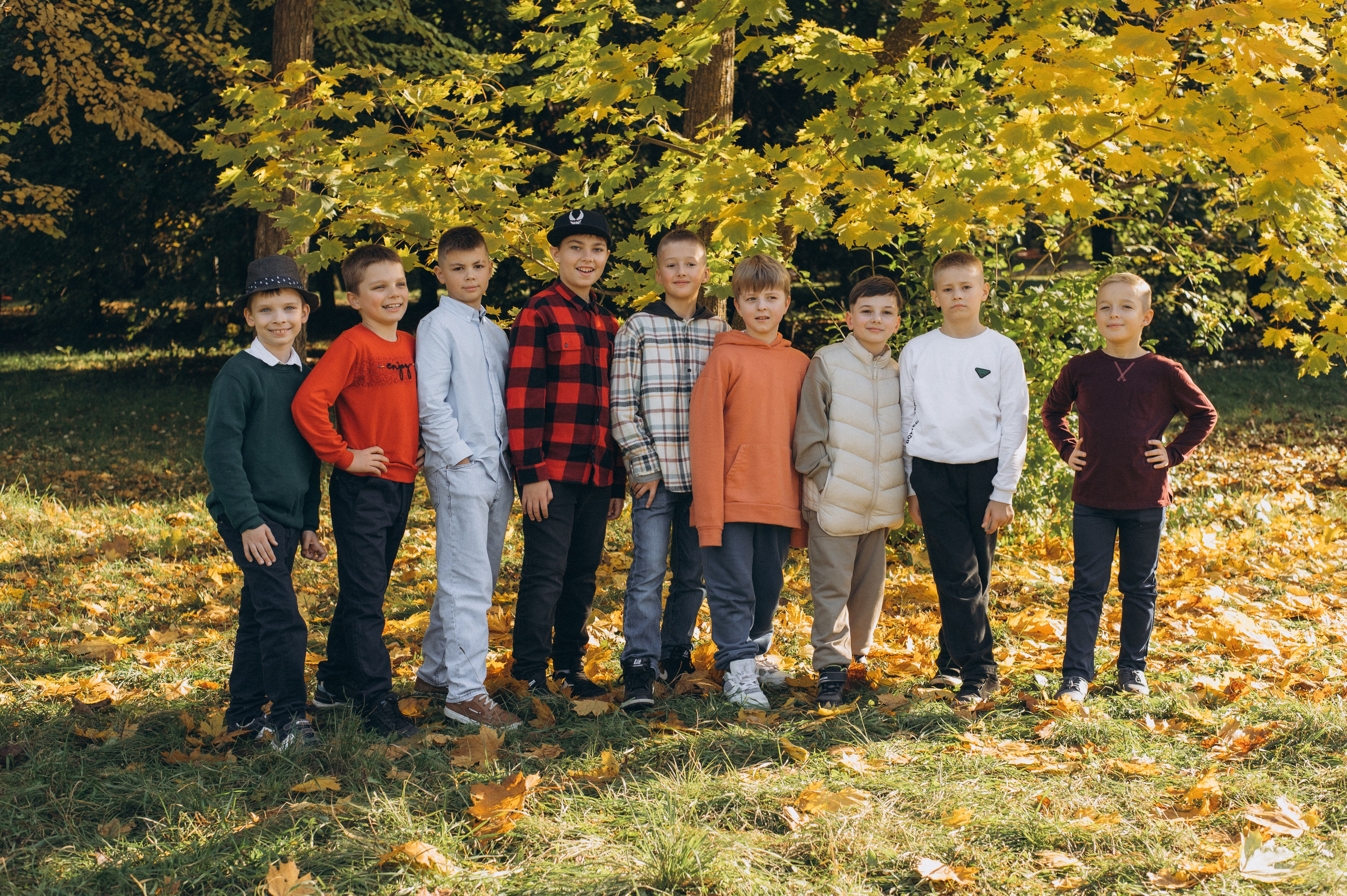 Фотосесія випускників Тернопіль, зйомка на віньєтки Тернопіль, вінєтки, випускні фотоальбоми Тернопіль. Сімейний, дитячий та індивідуальний фотограф в м. Тернопіль, м. Львів