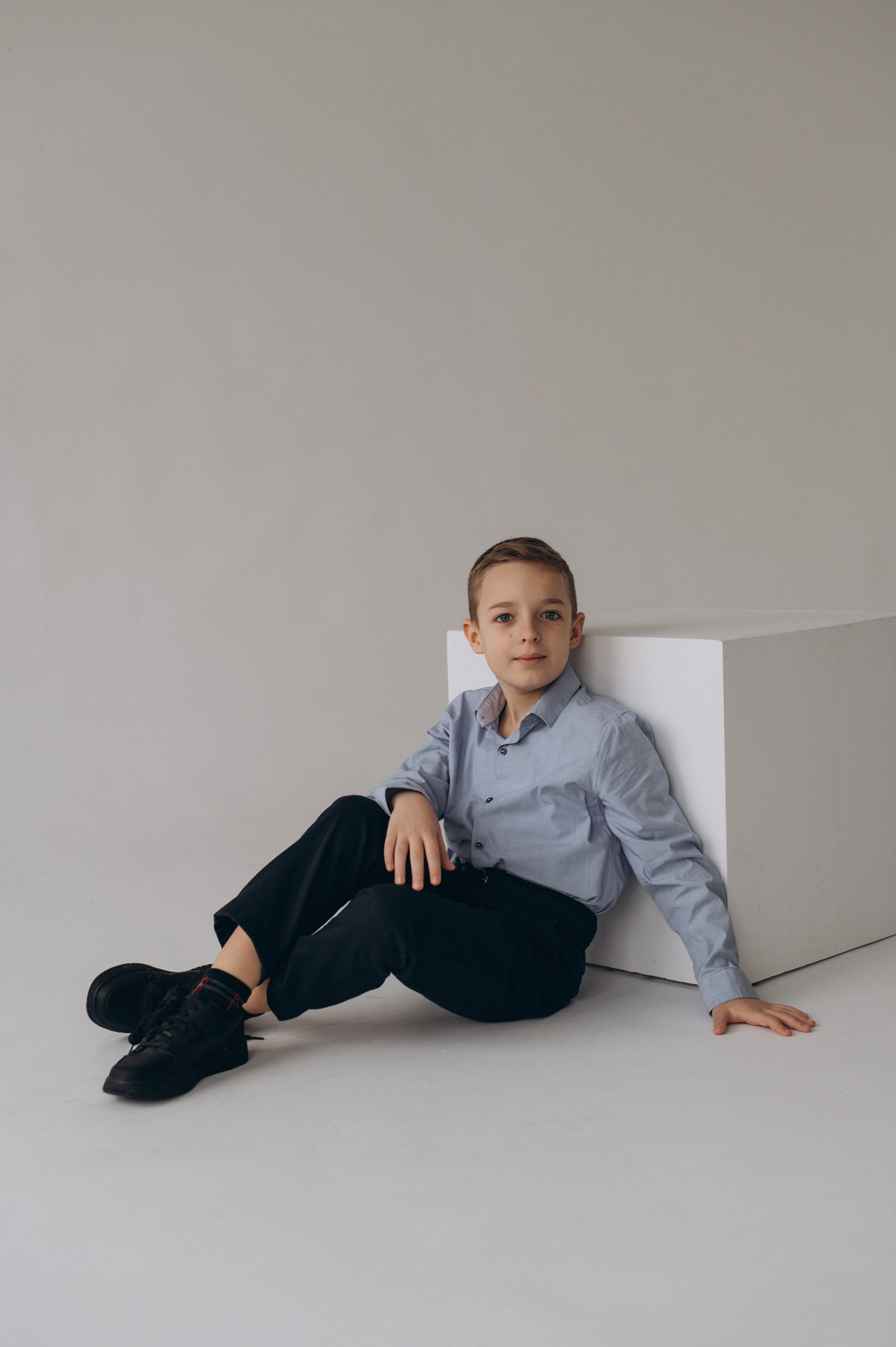 Шкільна фотосесія на віньєтки Тернопіль, шкільні альбоми, фотосесія випускників Тернопіль, випускний альбом, фотограф випускний Тернопіль. Сімейний, дитячий та індивідуальний фотограф в м. Тернопіль, м. Львів