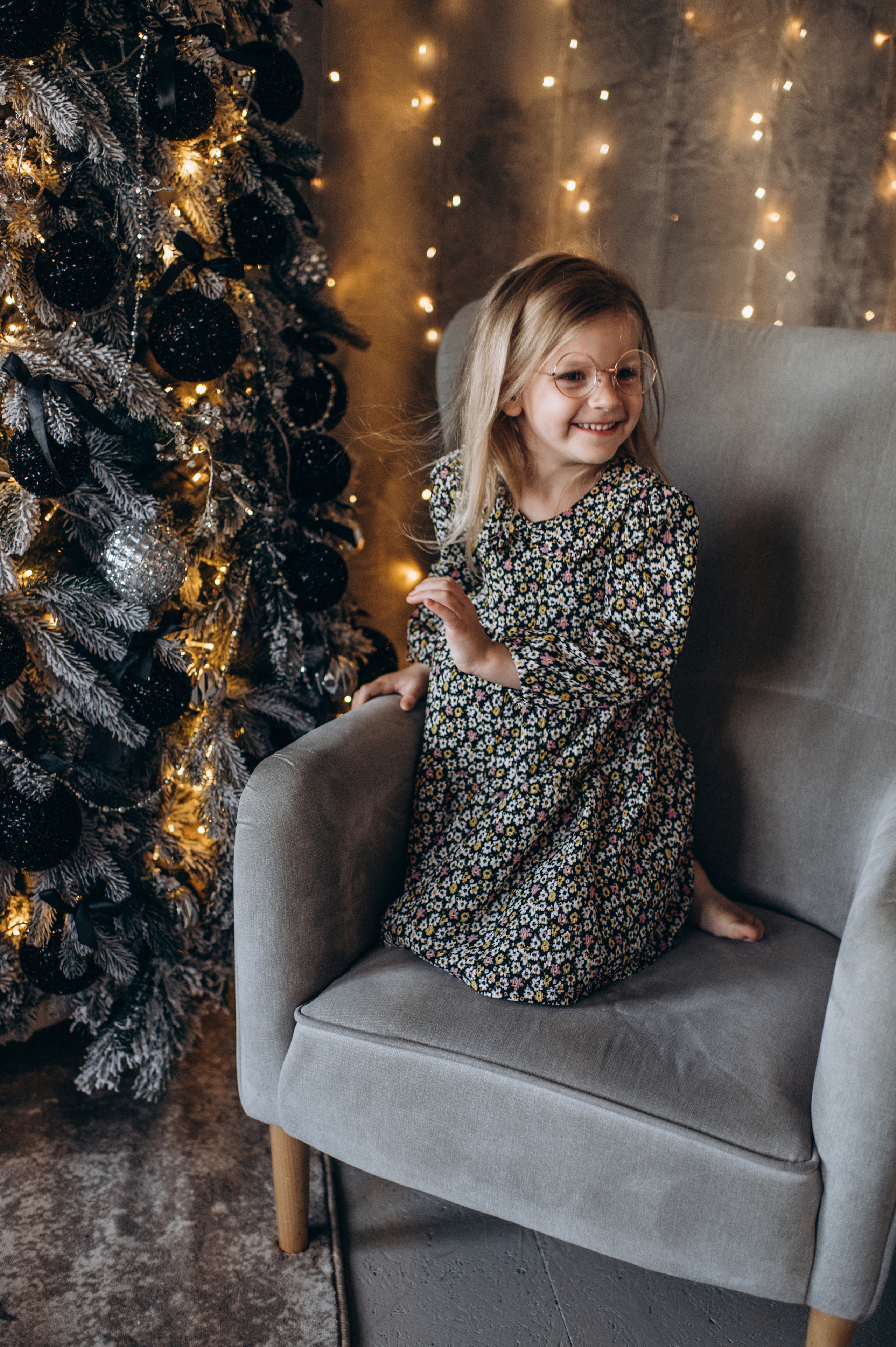 Новорічна фотосесія у студії. Сімейний, дитячий та індивідуальний фотограф в м. Тернопіль, м. Львів