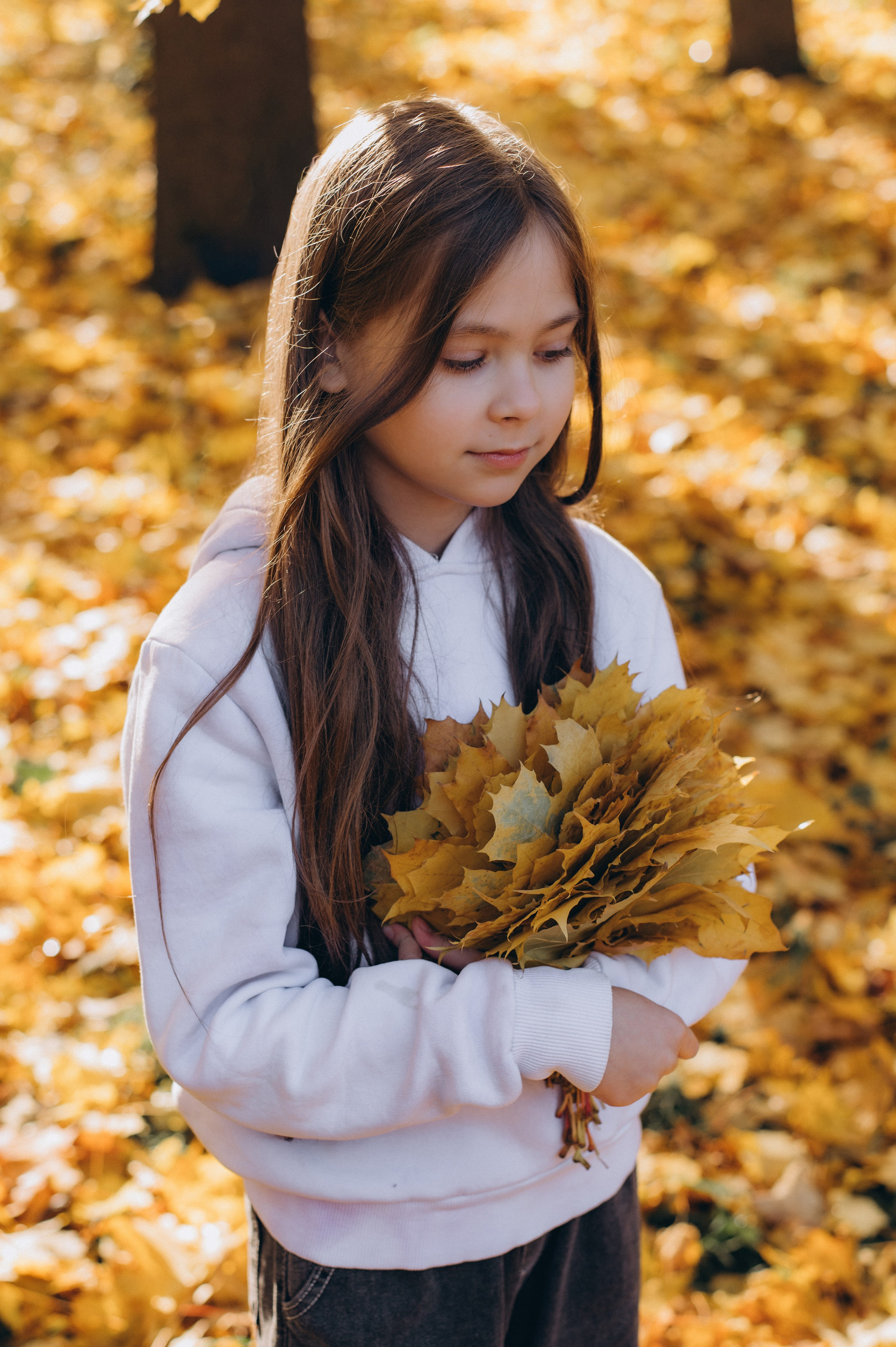 Осіння фотосесія 4 класу на віньєтки, випускні фотоальбоми Тернопіль, фотосесія випускників Тернопіль, шкільний випускний альбом Тернопіль. Сімейний, дитячий та індивідуальний фотограф в м. Тернопіль, м. Львів