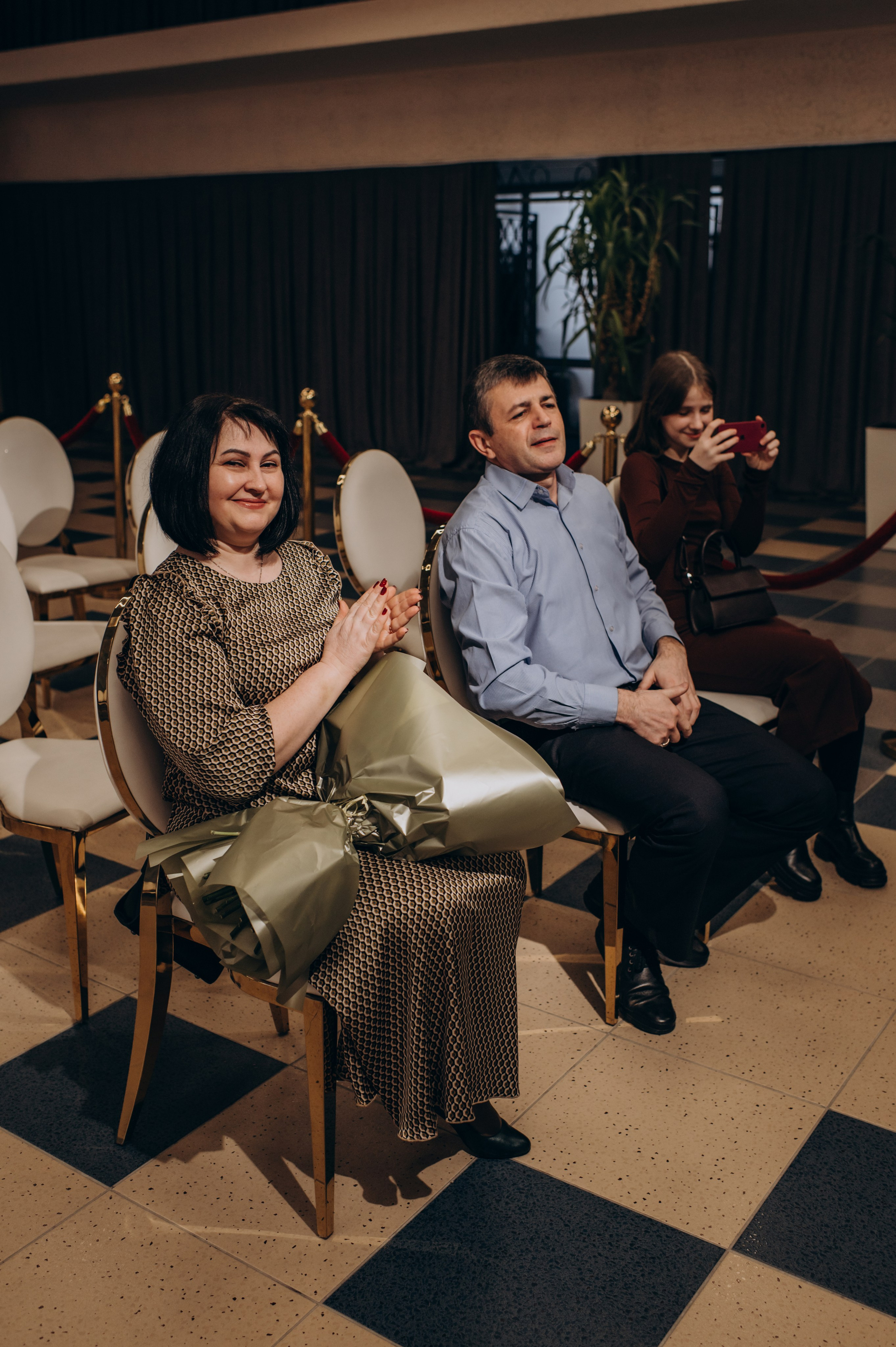 Фотосесія розпису в РАЦС Тернопіль Львів, фотосесія весілля Тернопіль. Сімейний, дитячий та індивідуальний фотограф в м. Тернопіль, м. Львів