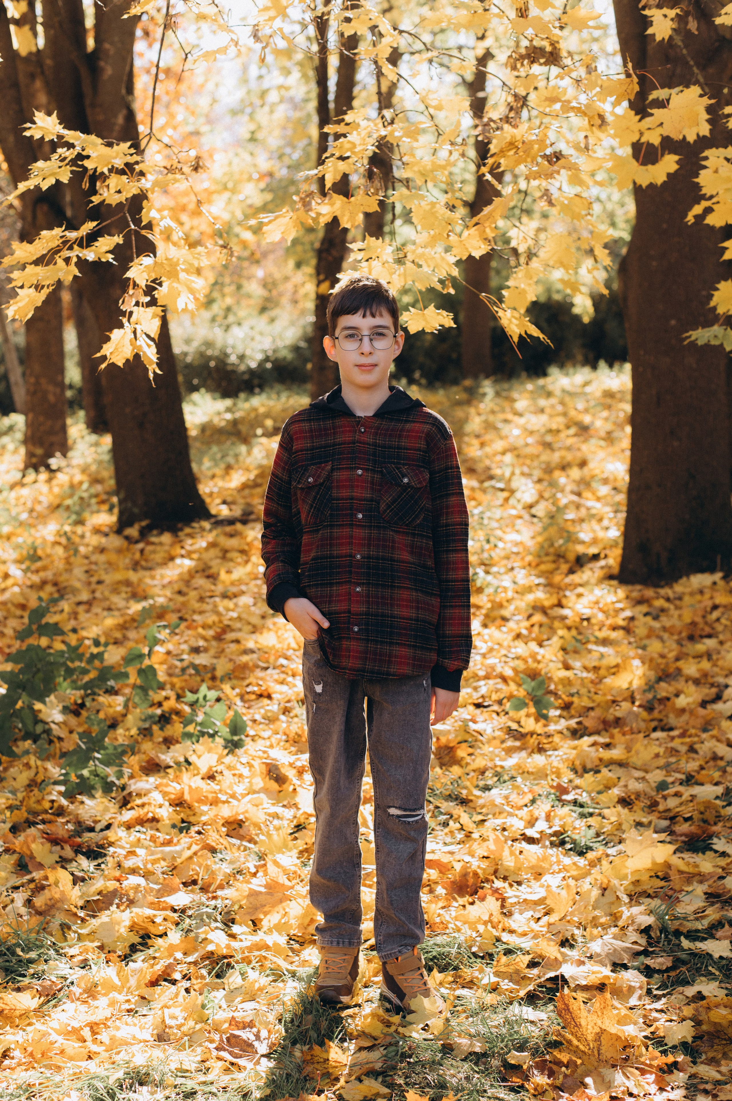 Осіння фотосесія 4 класу на віньєтки, випускні фотоальбоми Тернопіль, фотосесія випускників Тернопіль, шкільний випускний альбом Тернопіль. Сімейний, дитячий та індивідуальний фотограф в м. Тернопіль, м. Львів