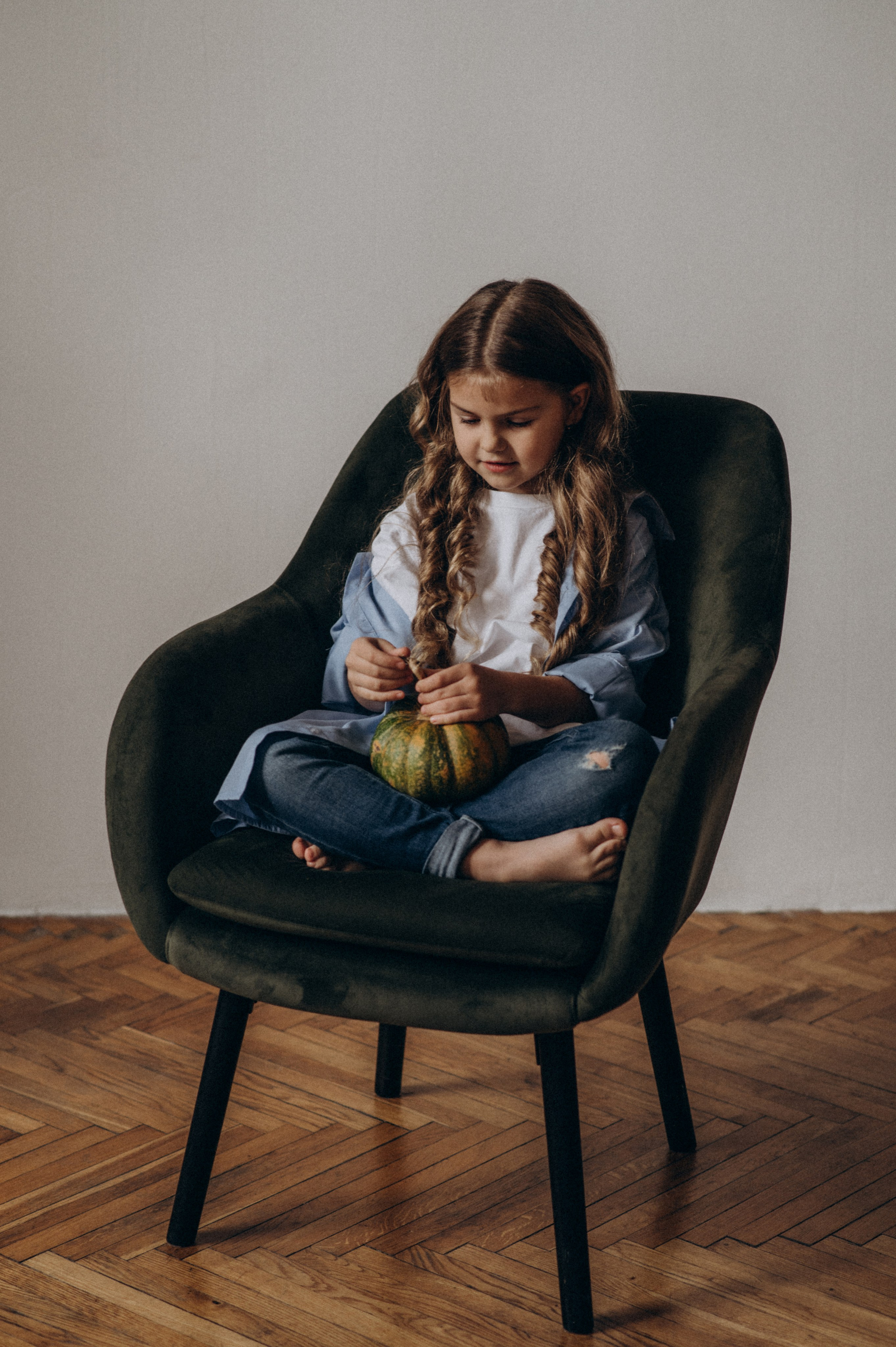 Індивідуальна фотосесія у студії, фотосесія дітей. Сімейний, дитячий та індивідуальний фотограф в м. Тернопіль, м. Львів