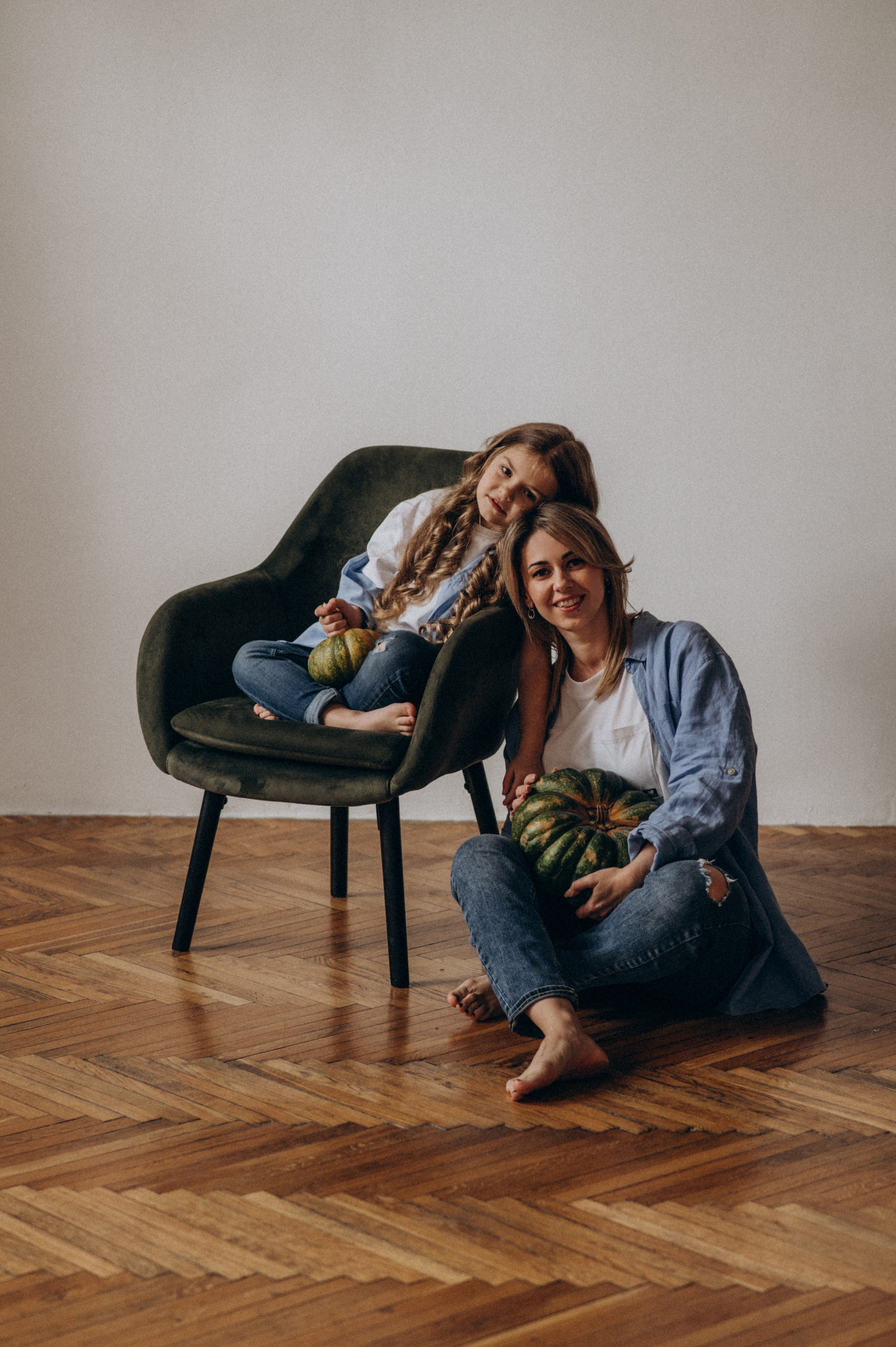 Індивідуальна фотосесія у студії, фотосесія дітей. Сімейний, дитячий та індивідуальний фотограф в м. Тернопіль, м. Львів