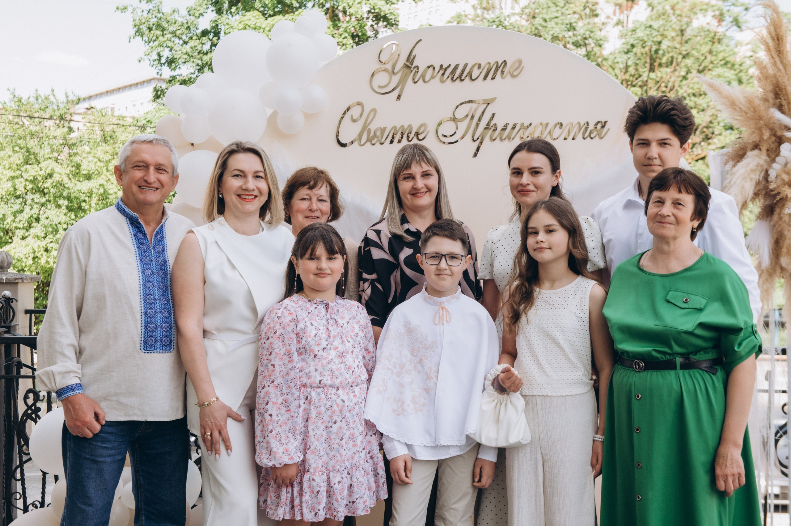 Фотосесія Причастя Тернопіль церква Св Михаїла, фотограф на Причастя Тернопіль, фотосесія Літургії Причастя Тернопіль. Сімейний, дитячий та індивідуальний фотограф в м. Тернопіль, м. Львів