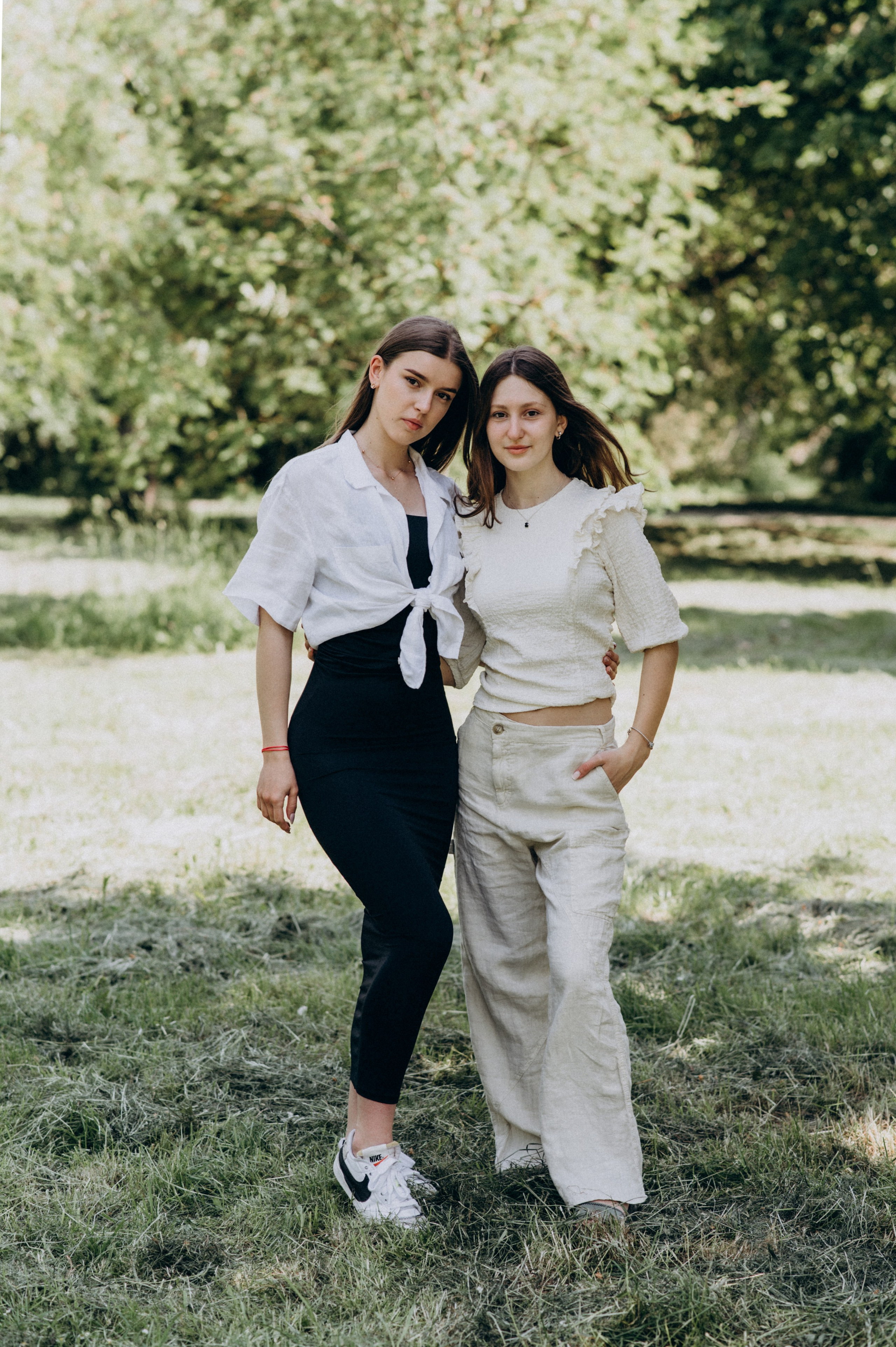 Фотосесія випускників, зйомка випускників Тернопіль Львів, випускні фотоальбоми Тернопіль, шкільні фотоальбоми Тернопіль. Сімейний, дитячий та індивідуальний фотограф в м. Тернопіль, м. Львів