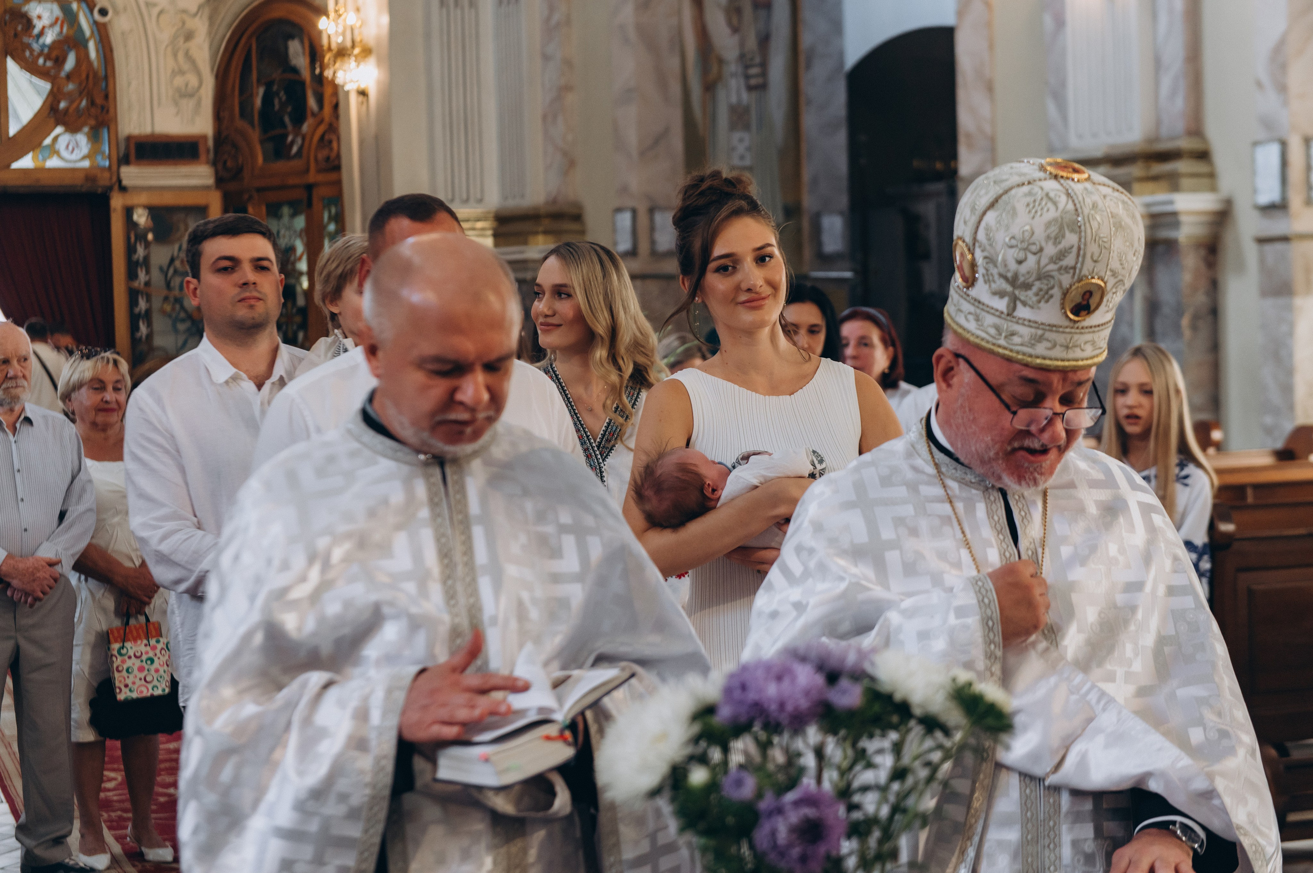 Фотосесія Хрещення Тернопіль, фотосесія хрестин Тернопіль, Катедра Тернопіль, фотосесія хрещення катедра. Сімейний, дитячий та індивідуальний фотограф в м. Тернопіль, м. Львів