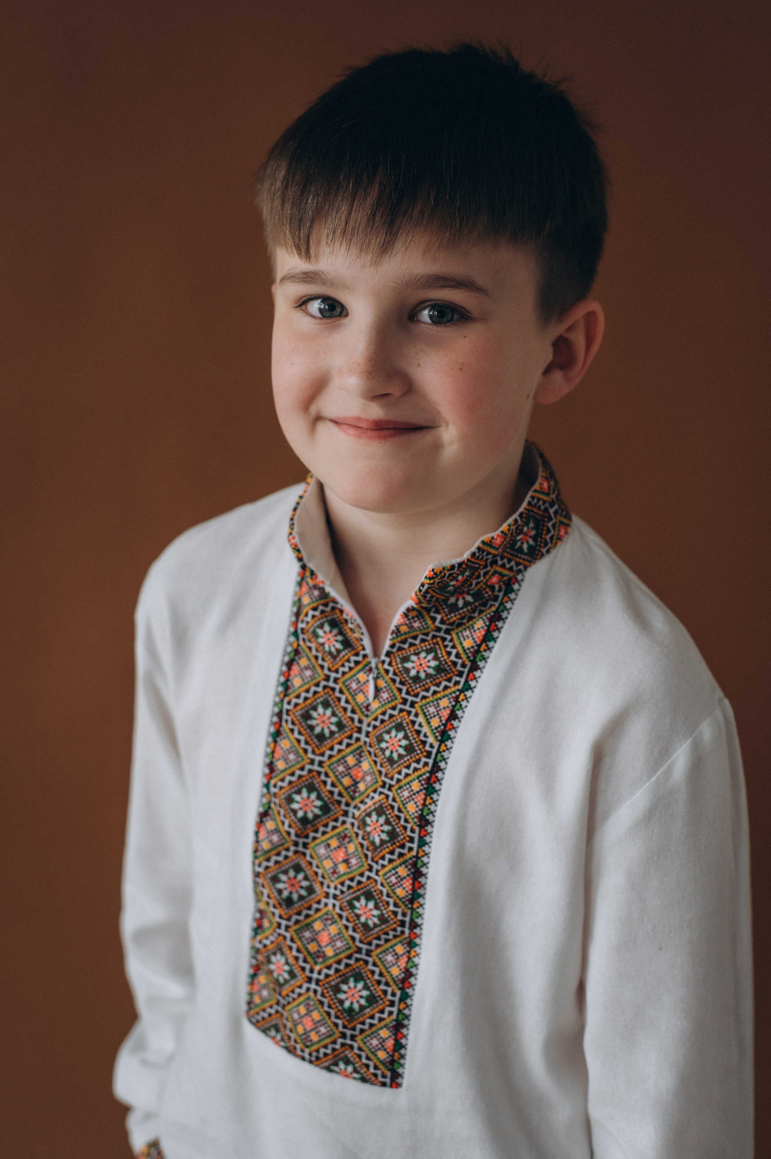 Шкільна фотосесія на віньєтки Тернопіль, фотосесія випускників Тернопіль, зйомка на віньєтки, шкільні фотоальбоми Тернопіль. Сімейний, дитячий та індивідуальний фотограф в м. Тернопіль, м. Львів