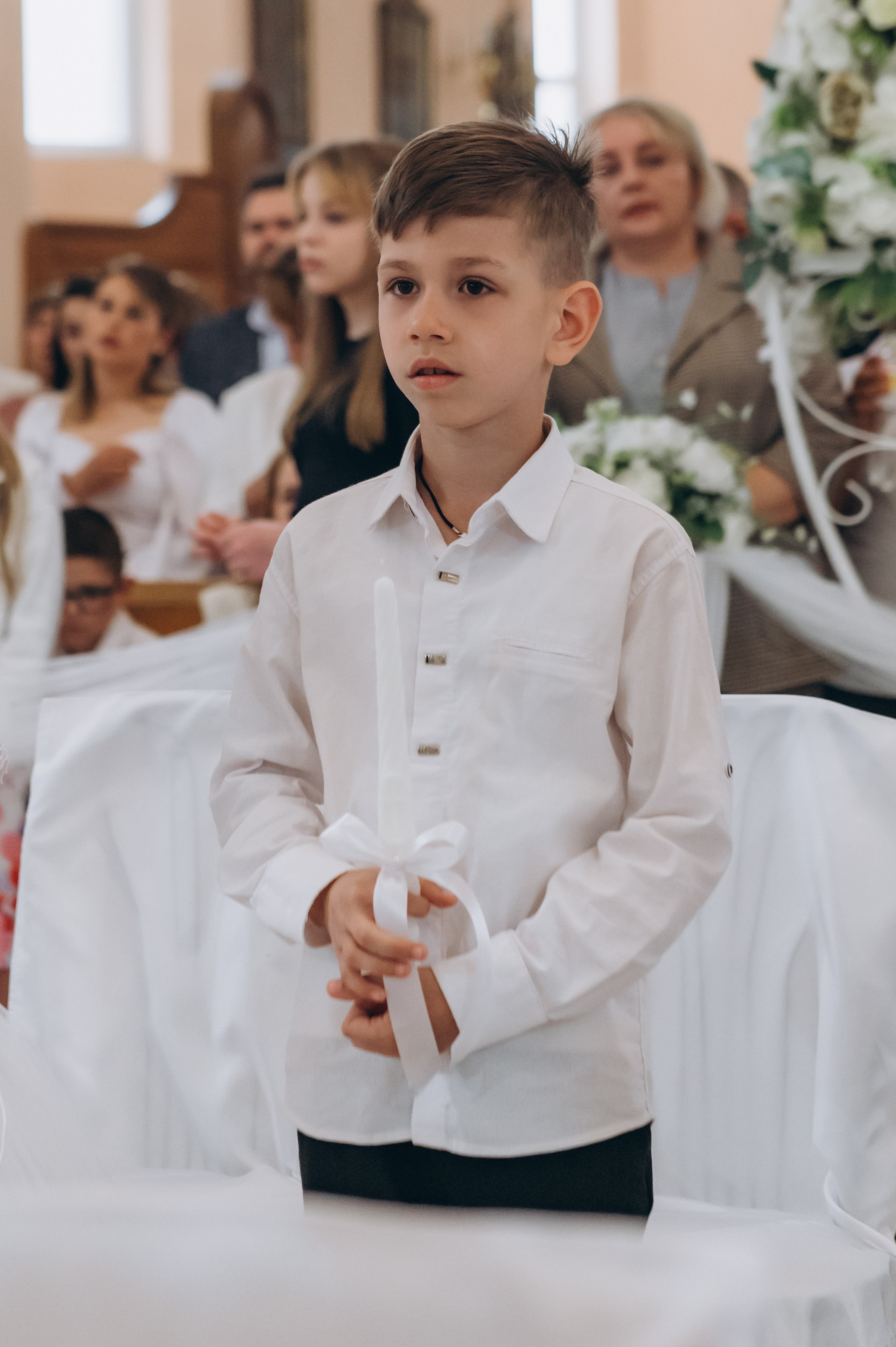 Фотосесія Причастя Тернопіль, зйомка Причастя, фотограф на Причастя Тернопіль, Причастя Львів, церква Петра і Павла. Сімейний, дитячий та індивідуальний фотограф в м. Тернопіль, м. Львів