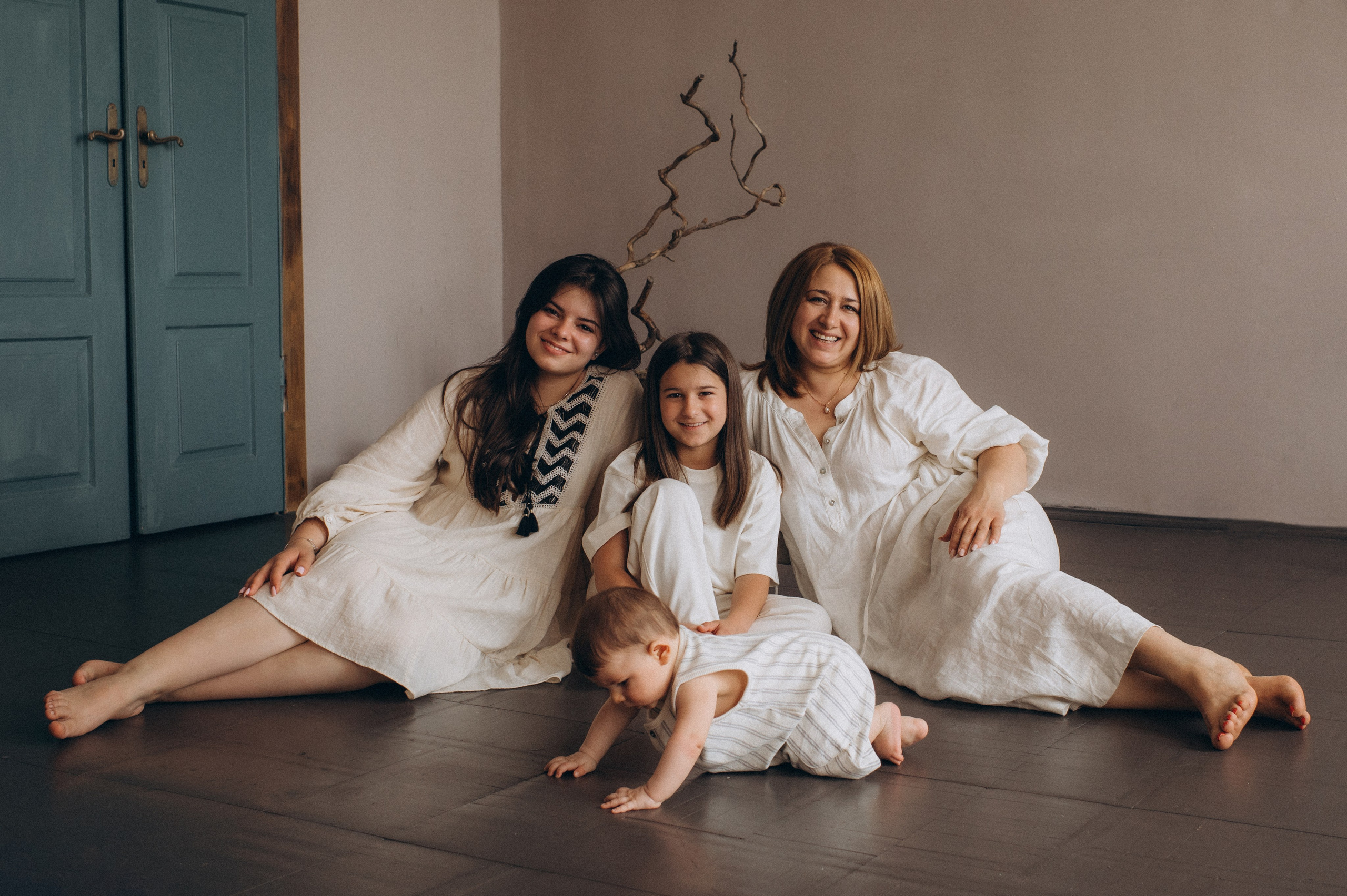 Фотосесія мами і дитини, зйомка новонароджених, сімейний фотограф Тернопіль, сімейна фотосесія Тернопіль, фотосесія немовлят. Сімейний, дитячий та індивідуальний фотограф в м. Тернопіль, м. Львів