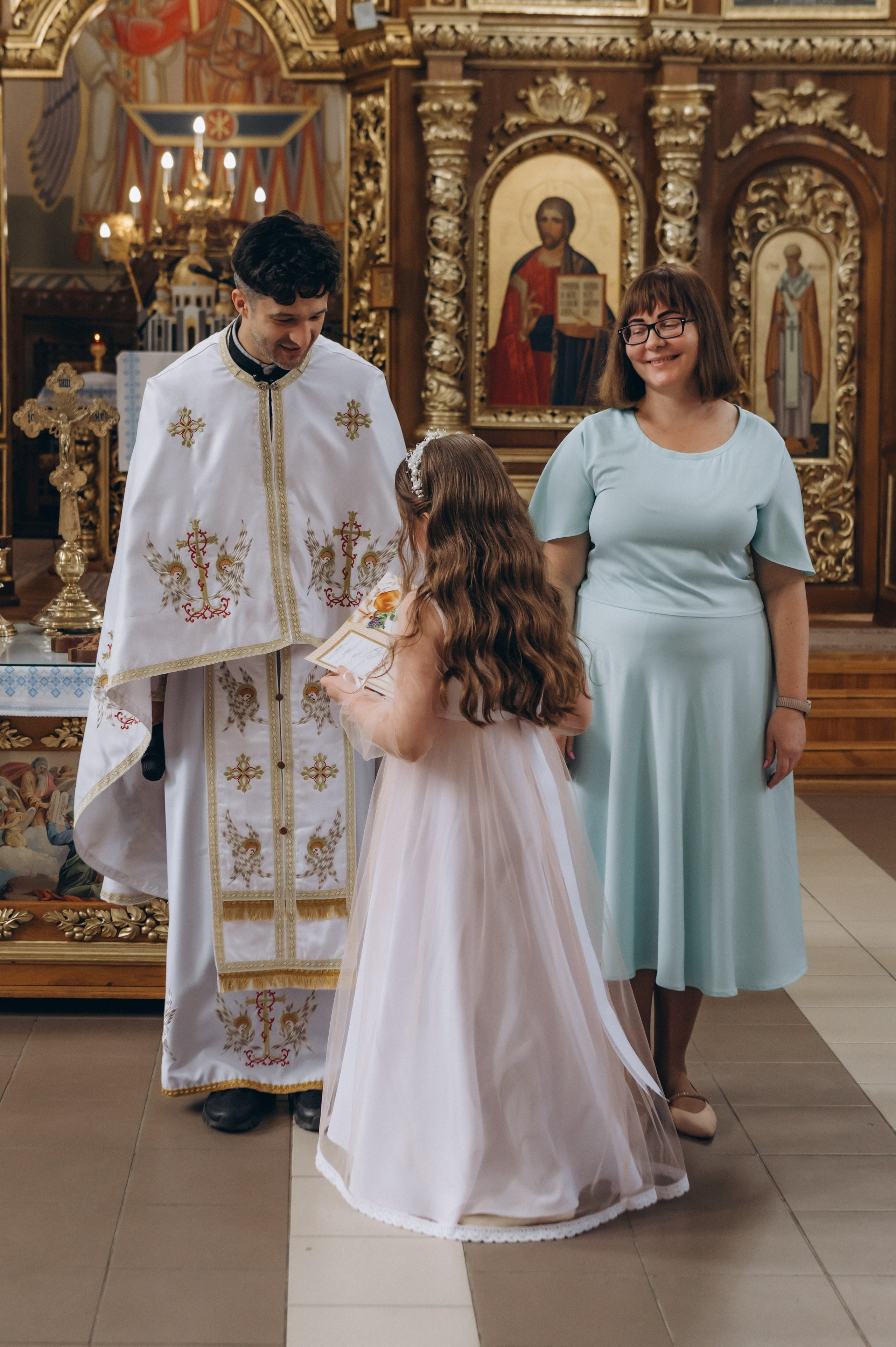 Фотосесія Причастя Тернопіль, зйомка Причастя, фотограф на Причастя Тернопіль, Причастя Львів, Причастя церква Михаїла Тернопіль. Сімейний, дитячий та індивідуальний фотограф в м. Тернопіль, м. Львів