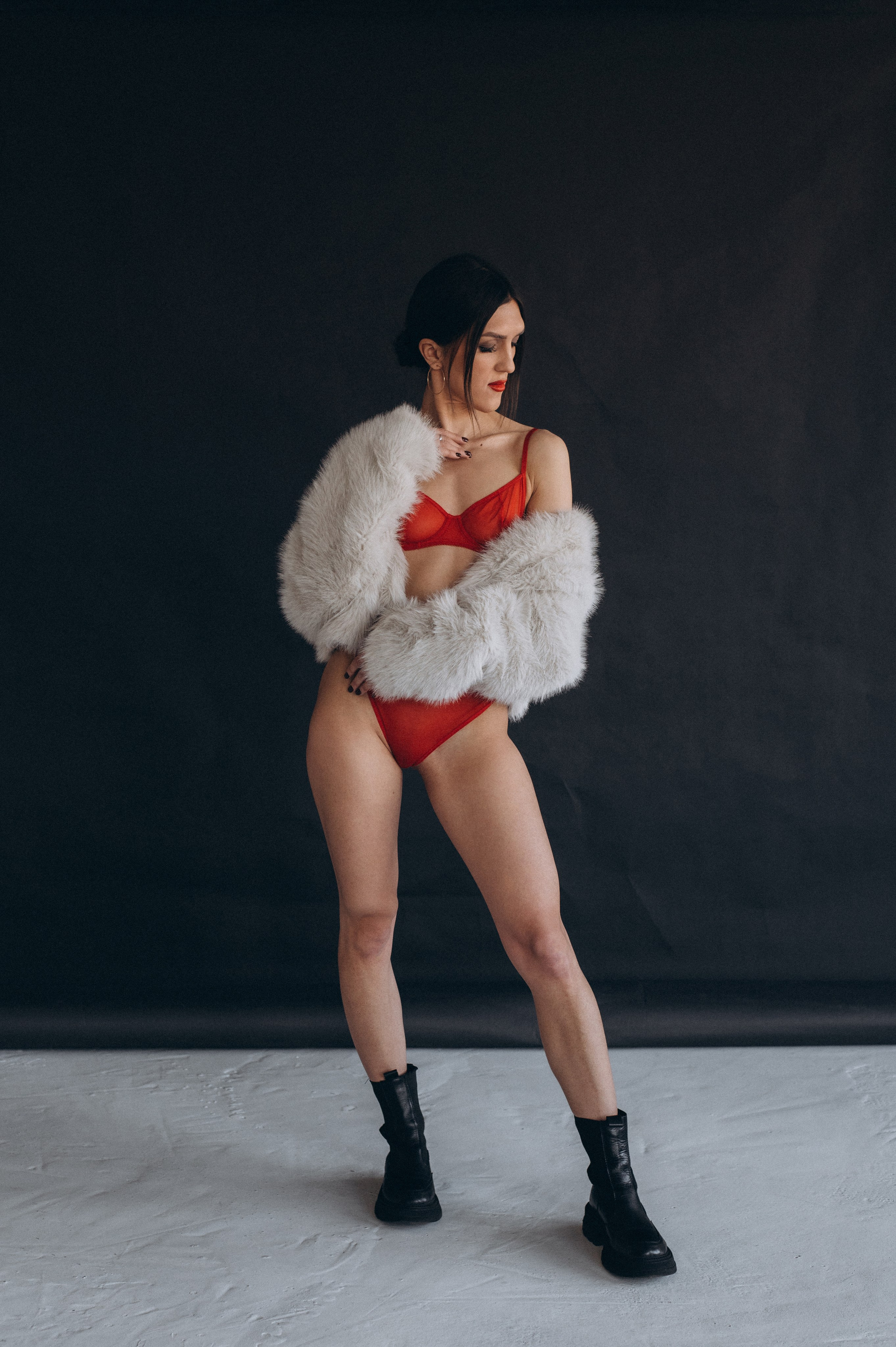 Індивідуальна фотосесія Тернопіль, студійна зйомка Львів, портретний фотограф Тернопіль. Сімейний, дитячий та індивідуальний фотограф в м. Тернопіль, м. Львів