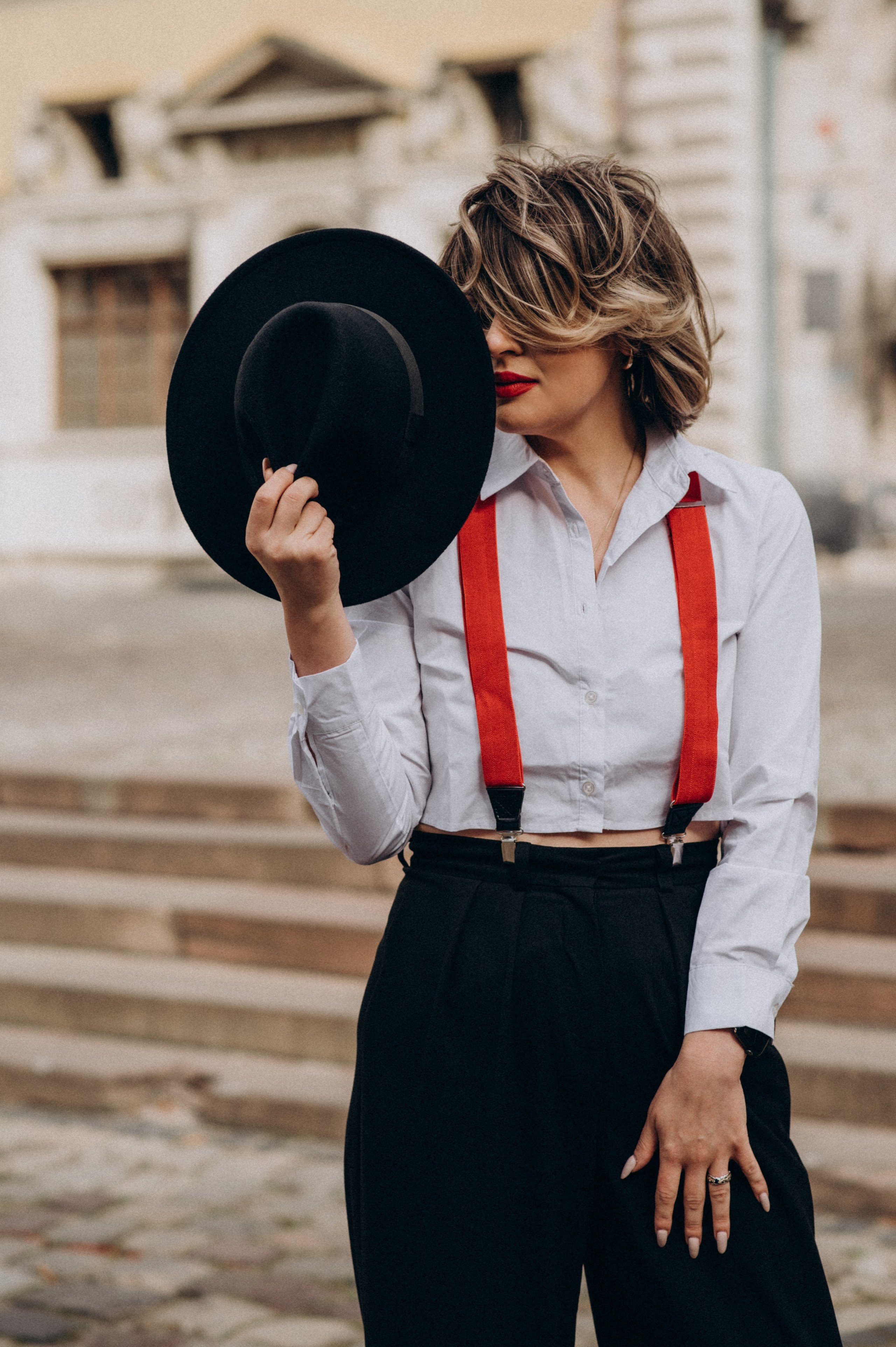 Фотосесія у м Львів індивідуальна вулична зйомка. Сімейний, дитячий та індивідуальний фотограф в м. Тернопіль, м. Львів