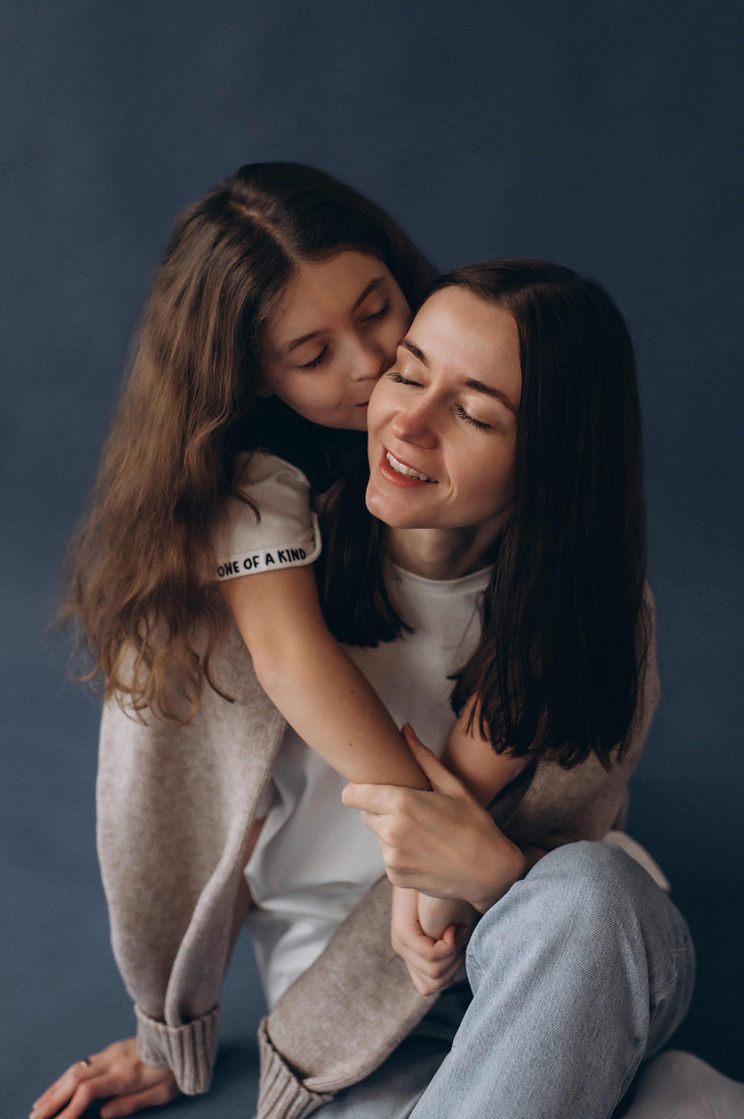 Сімейна фотосесія у студії Тернопіль, новорічна зйомка Тернопіль, фотодень Тернопіль, сімейний фотогаф Львів. Сімейний, дитячий та індивідуальний фотограф в м. Тернопіль, м. Львів