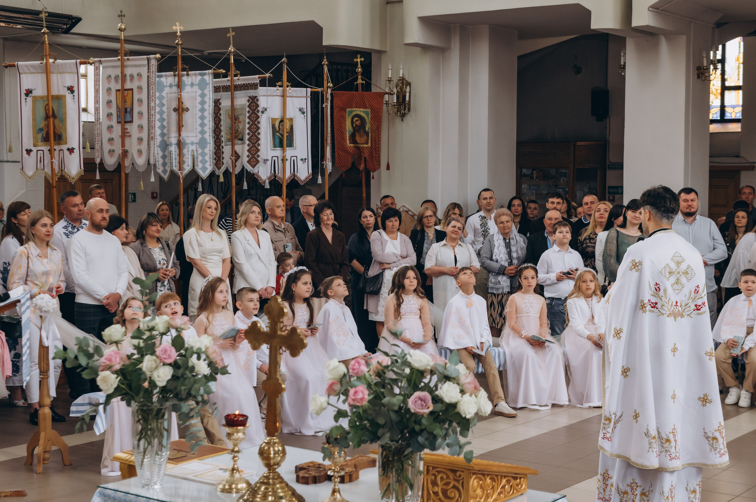 Фотосесія Причастя Тернопіль, зйомка Причастя, фотограф на Причастя Тернопіль, Причастя Львів, Причастя церква Михаїла Тернопіль. Сімейний, дитячий та індивідуальний фотограф в м. Тернопіль, м. Львів