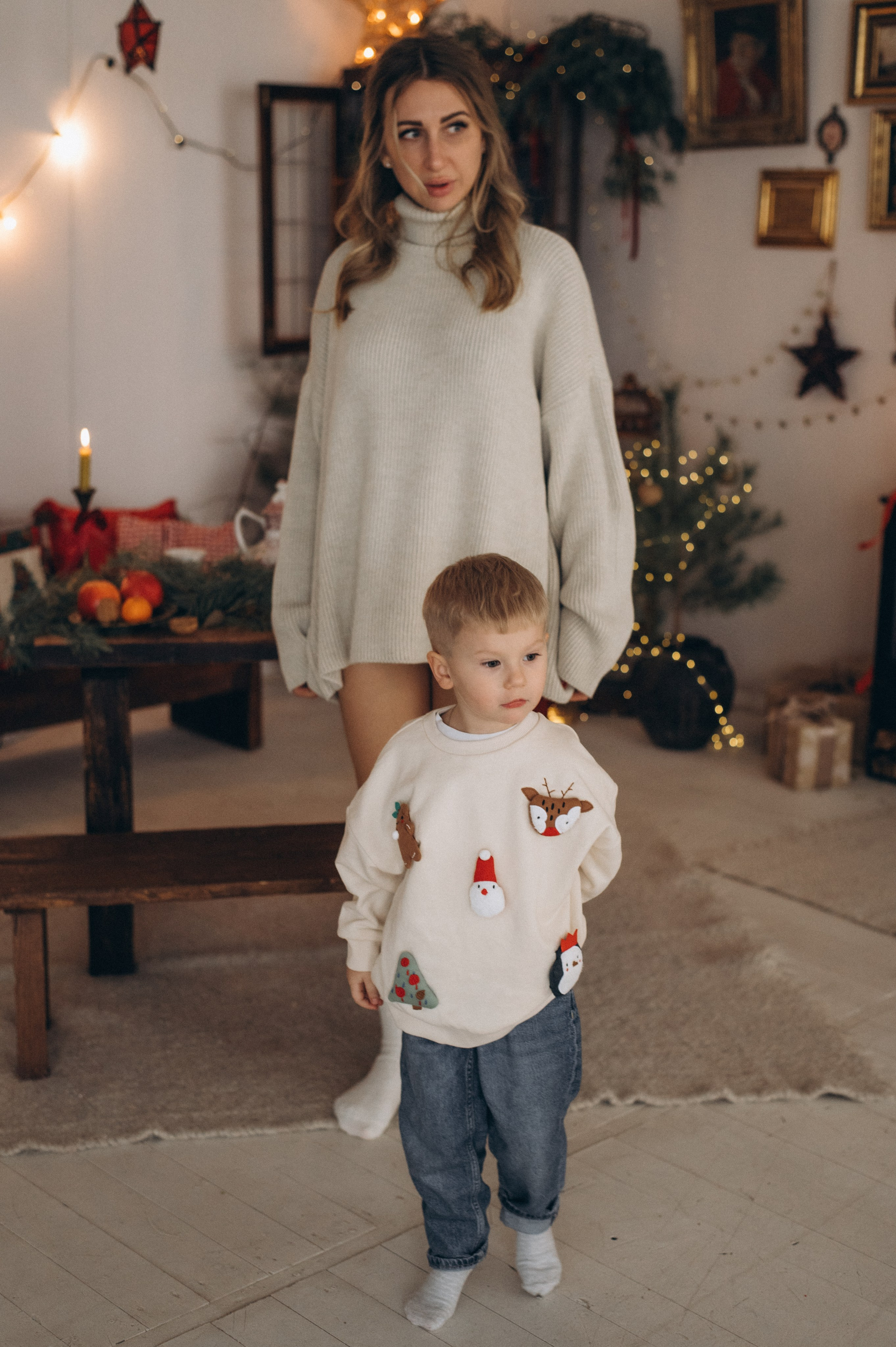 Новорічна сімейна фотосесія у студії Тернопіль, фотосесія мами та дитини, сімейний фотограф Тернопіль, новорічна зйомка. Сімейний, дитячий та індивідуальний фотограф в м. Тернопіль, м. Львів