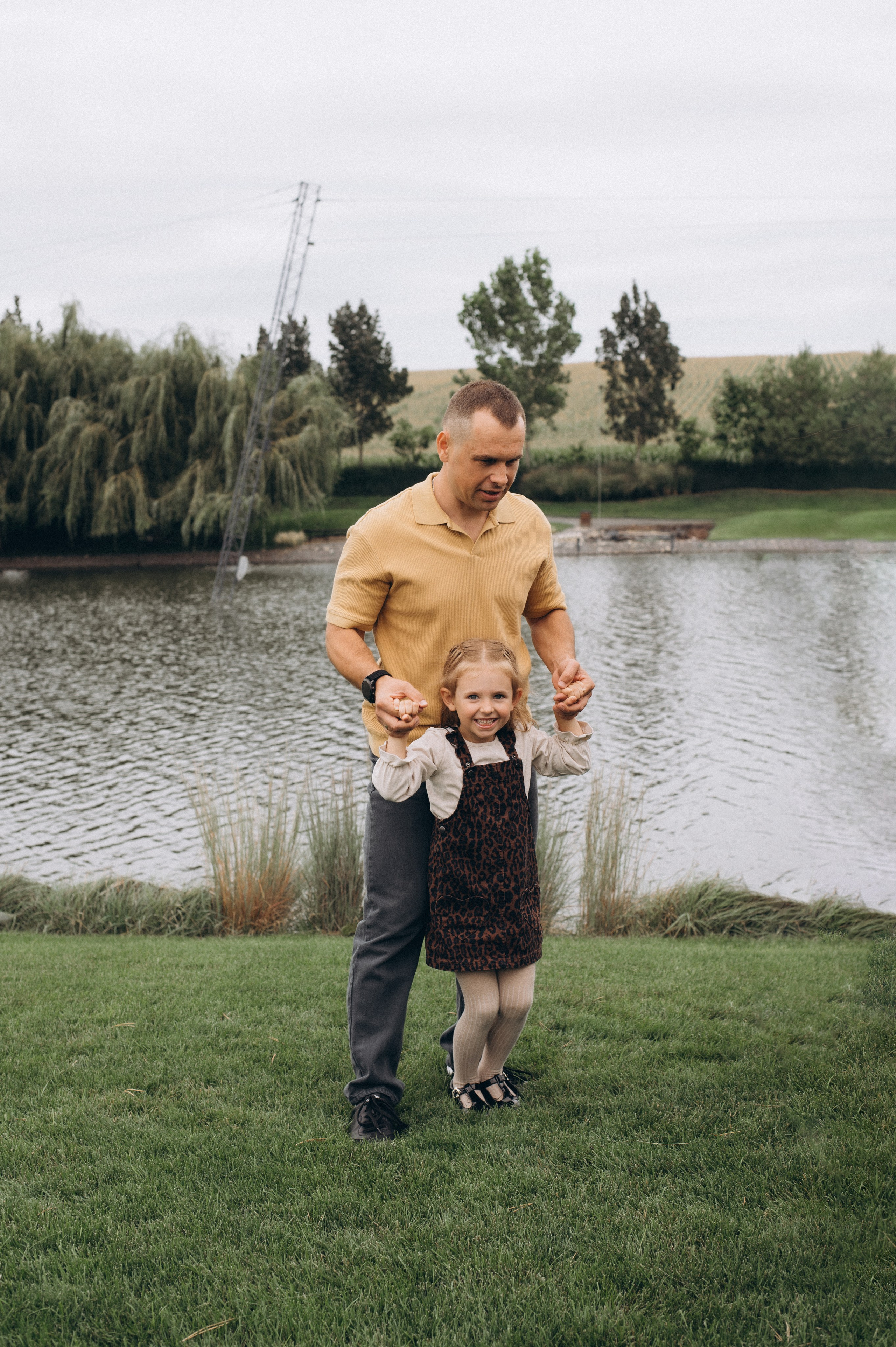 Сімейна фотосесія Тернопіль, сімейний фотограф Тернопіль Львів, фотосесія сімї, комплекс Наше. Сімейний, дитячий та індивідуальний фотограф в м. Тернопіль, м. Львів