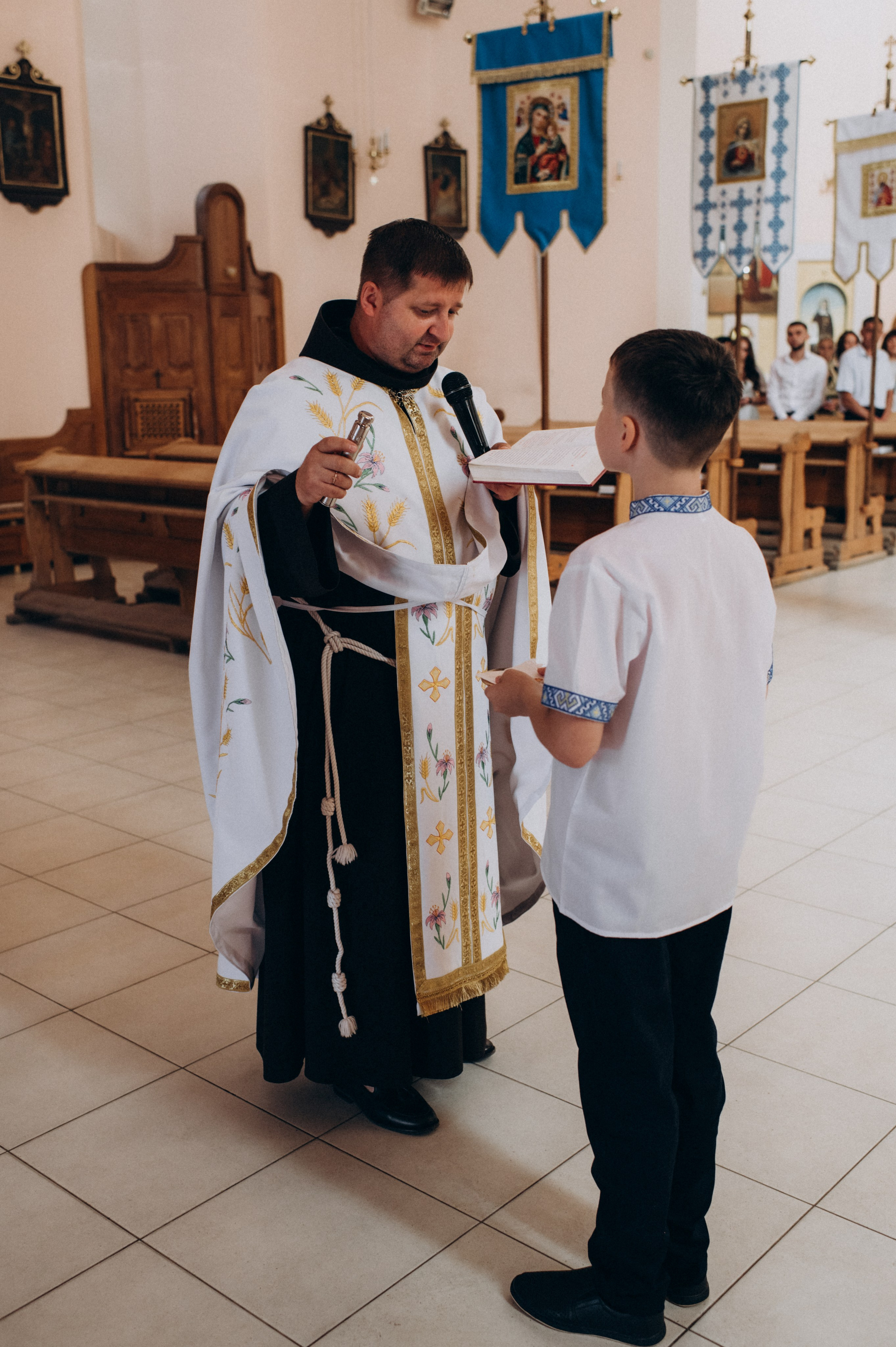 Фотосесія весілля, фотосесія вінчання Тернопіль, весільний фотограф Тернопіль, весільна зйомка Тернопіль. Сімейний, дитячий та індивідуальний фотограф в м. Тернопіль, м. Львів