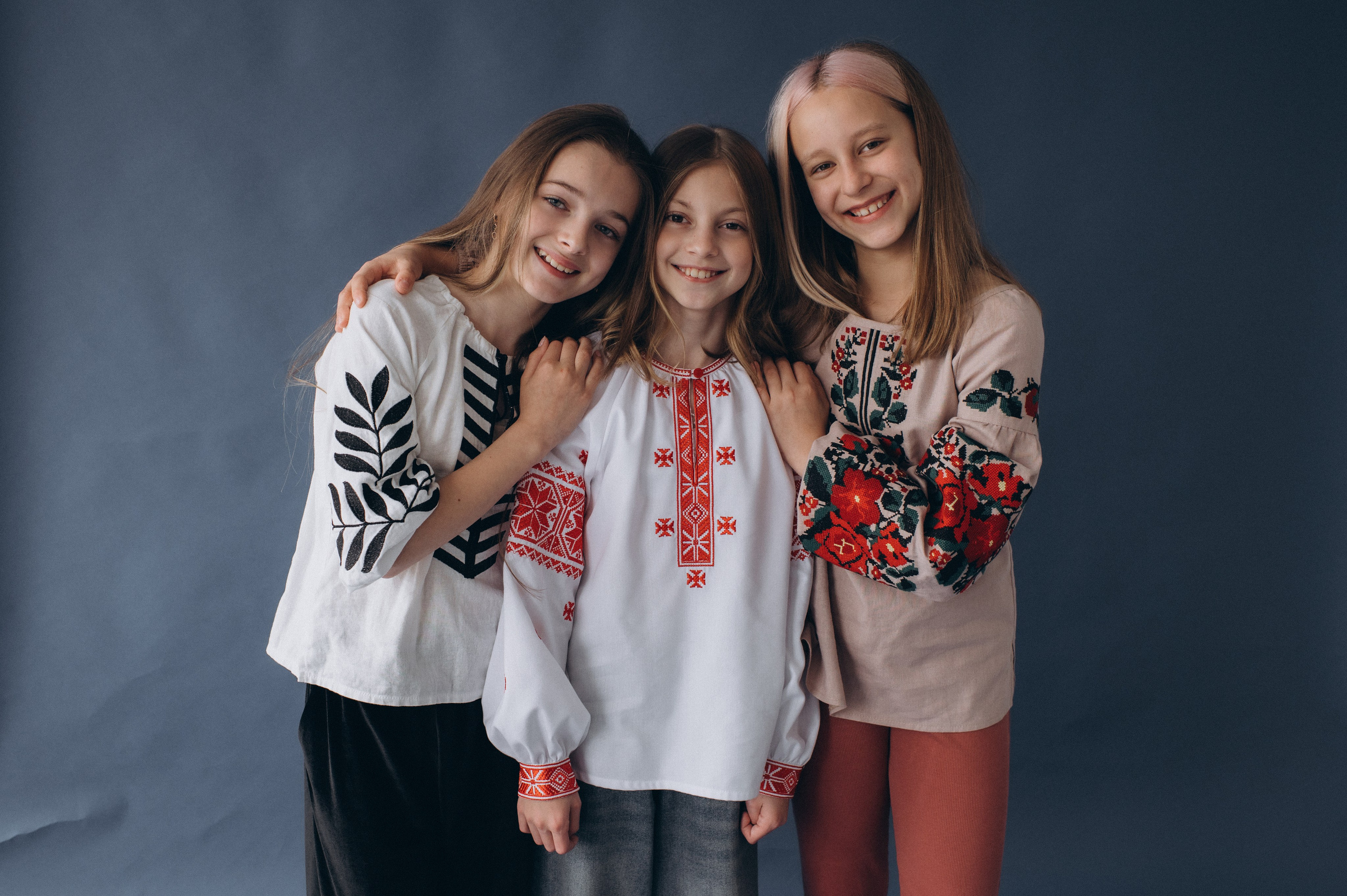 Шкільна фотосесія на віньєтки Тернопіль, фотосесія випускників Тернопіль, зйомка на віньєтки, шкільні фотоальбоми Тернопіль. Сімейний, дитячий та індивідуальний фотограф в м. Тернопіль, м. Львів