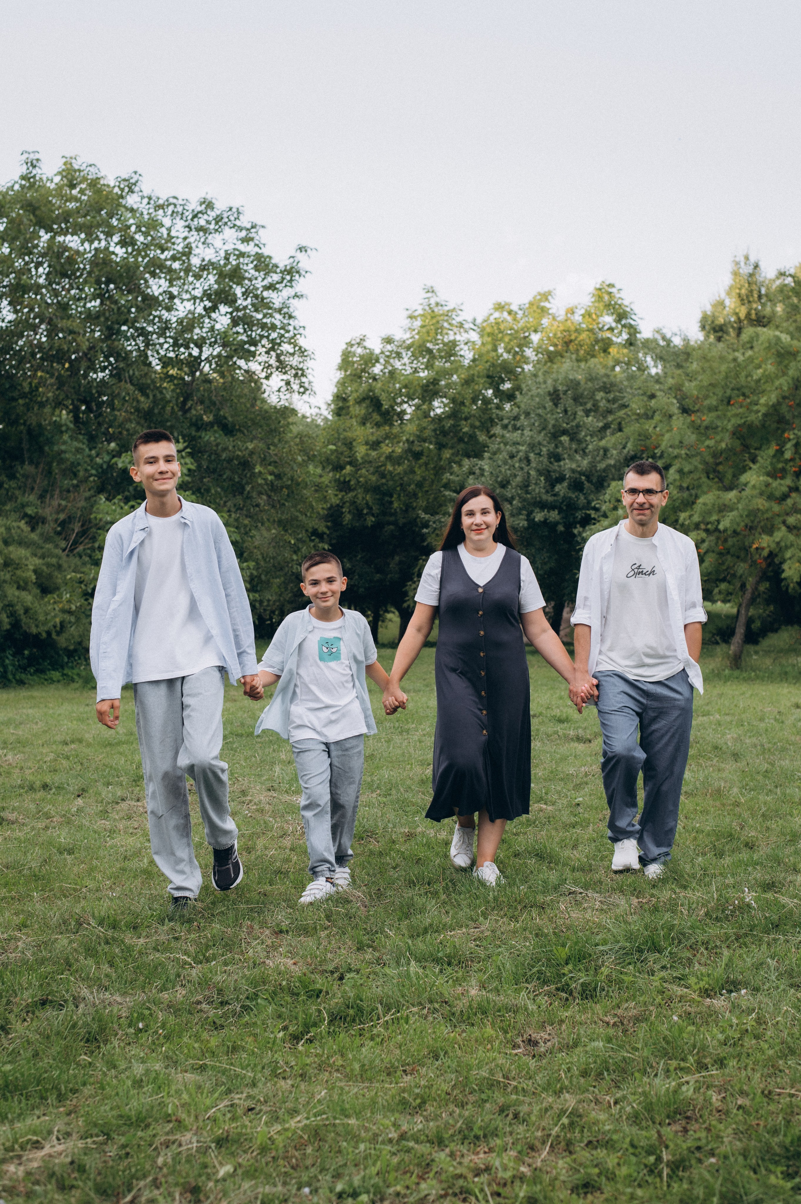 Сімейний фотограф Тернопіль, сімейна фотосесія на природі, сімейна фотосесія Тернопіль, зйомка сімї. Сімейний, дитячий та індивідуальний фотограф в м. Тернопіль, м. Львів