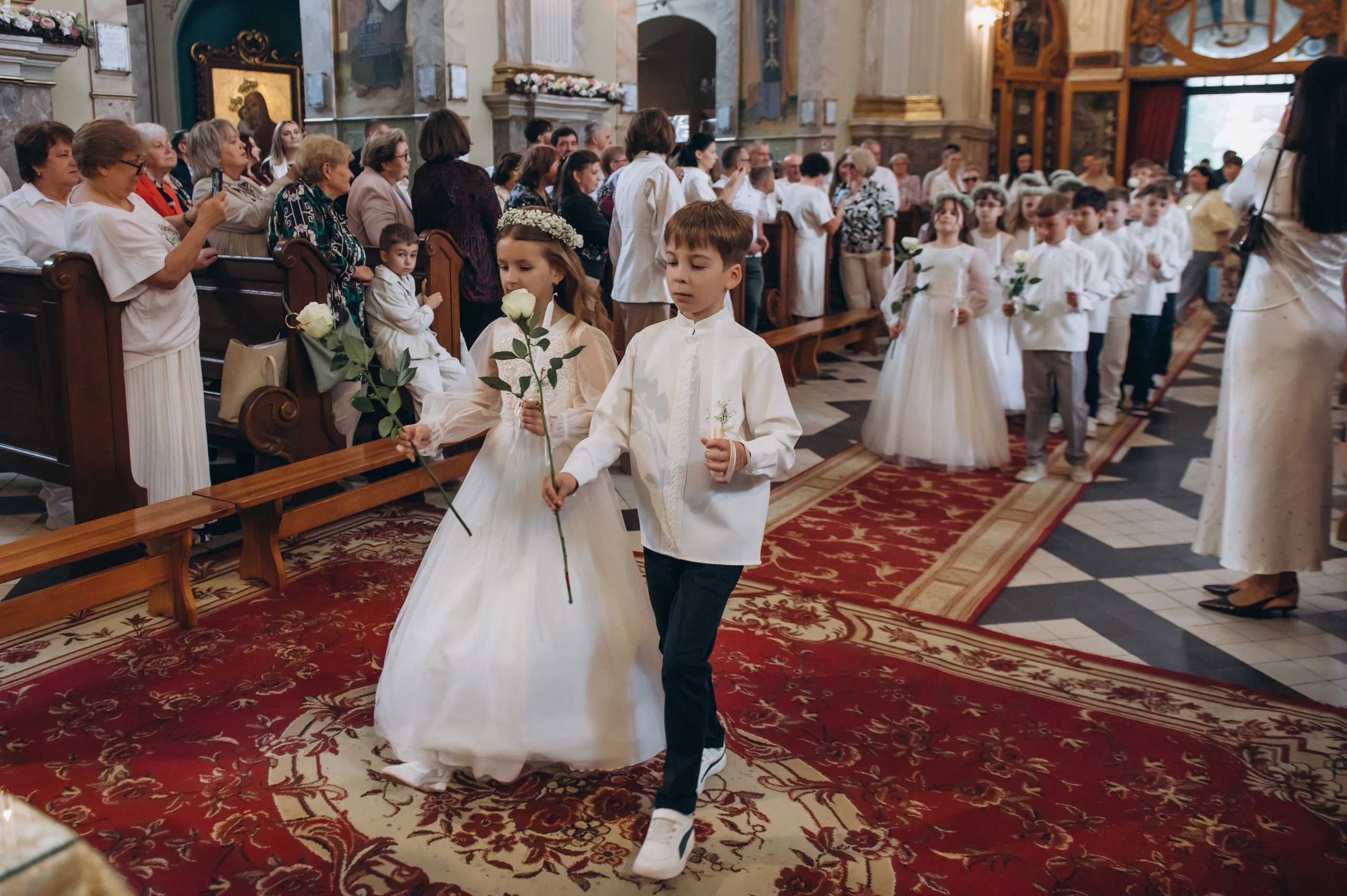 Фотосесія Першого Причастя Тернопіль, фотосесія Причастя Тернопіль, Таїнство Першого Причастя Тернопіль, Катедра Причастя Тернопіль. Сімейний, дитячий та індивідуальний фотограф в м. Тернопіль, м. Львів