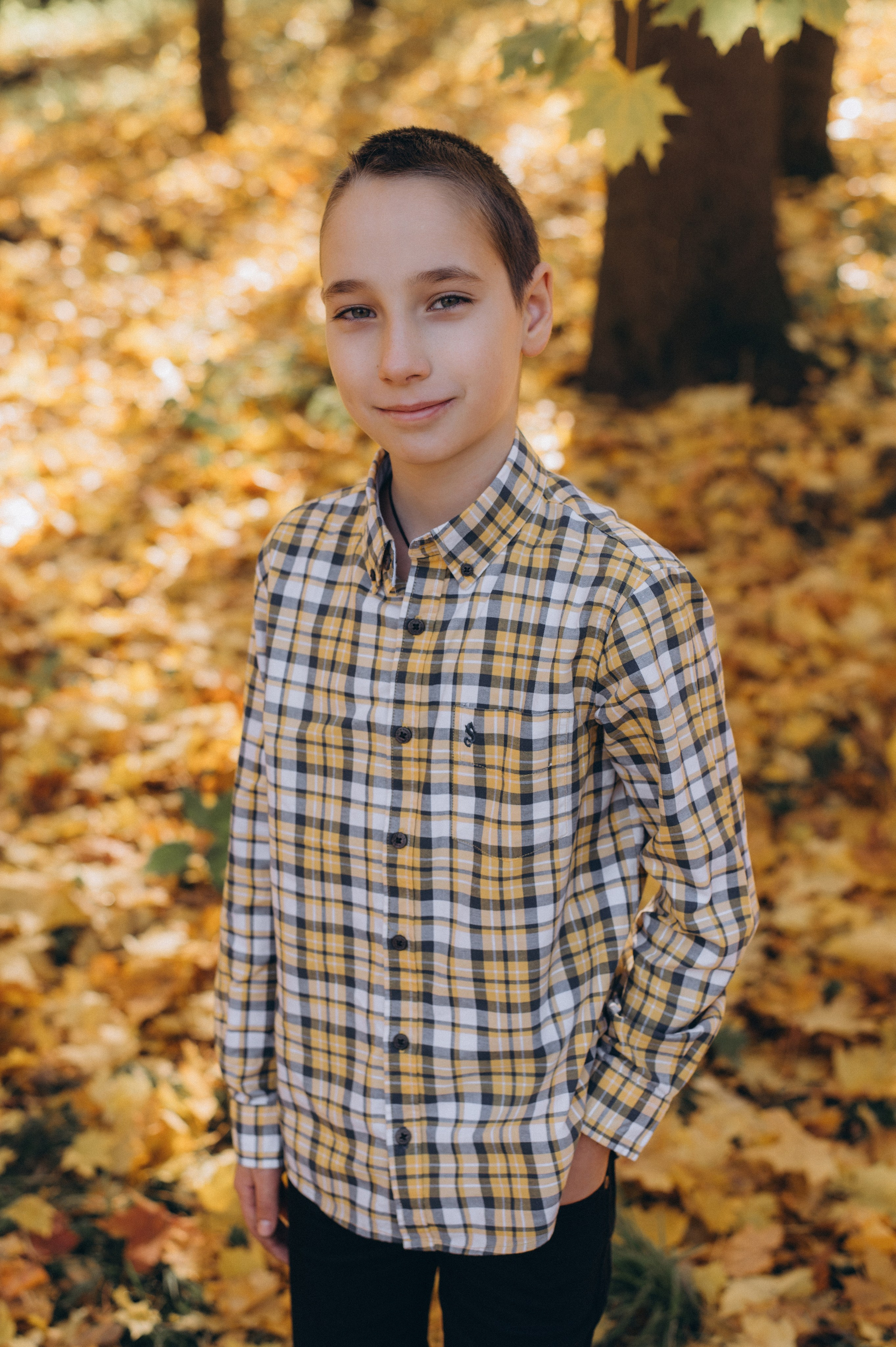 Осіння фотосесія 4 класу на віньєтки, випускні фотоальбоми Тернопіль, фотосесія випускників Тернопіль, шкільний випускний альбом Тернопіль. Сімейний, дитячий та індивідуальний фотограф в м. Тернопіль, м. Львів