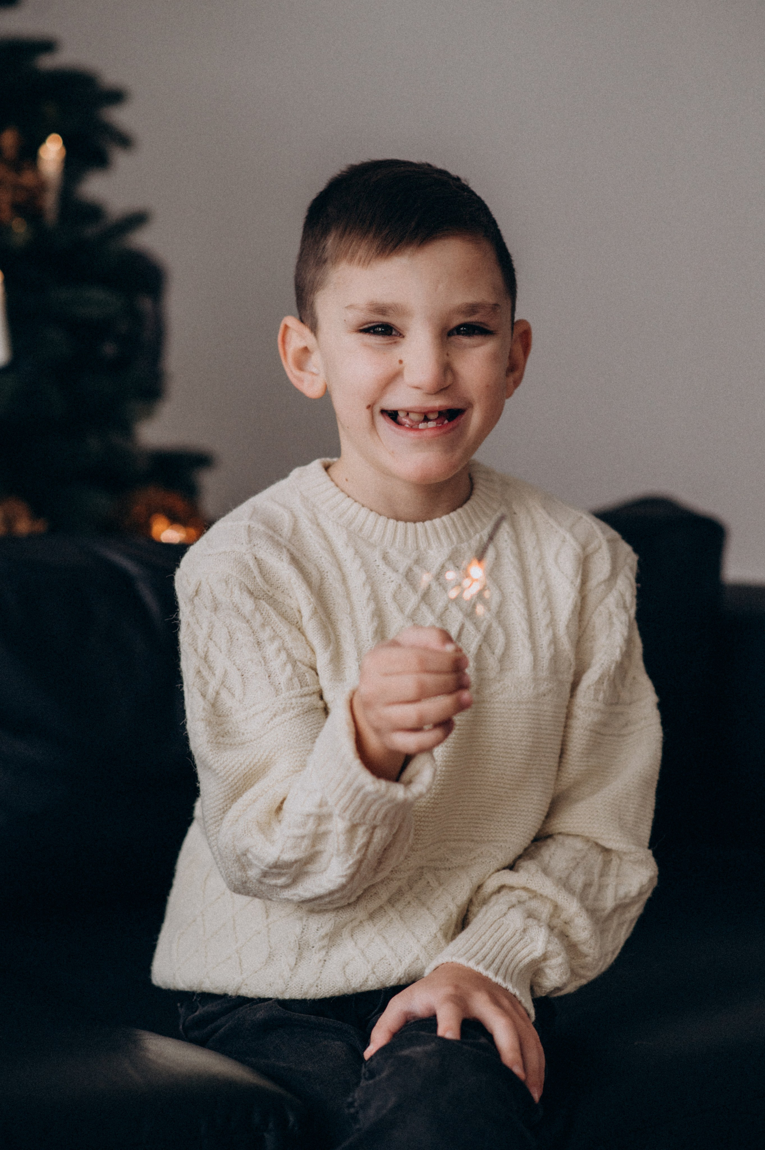 Новорічна сімейна фотосесія у студії, сімейна фотосесія Тернопіль Львів. Сімейний, дитячий та індивідуальний фотограф в м. Тернопіль, м. Львів