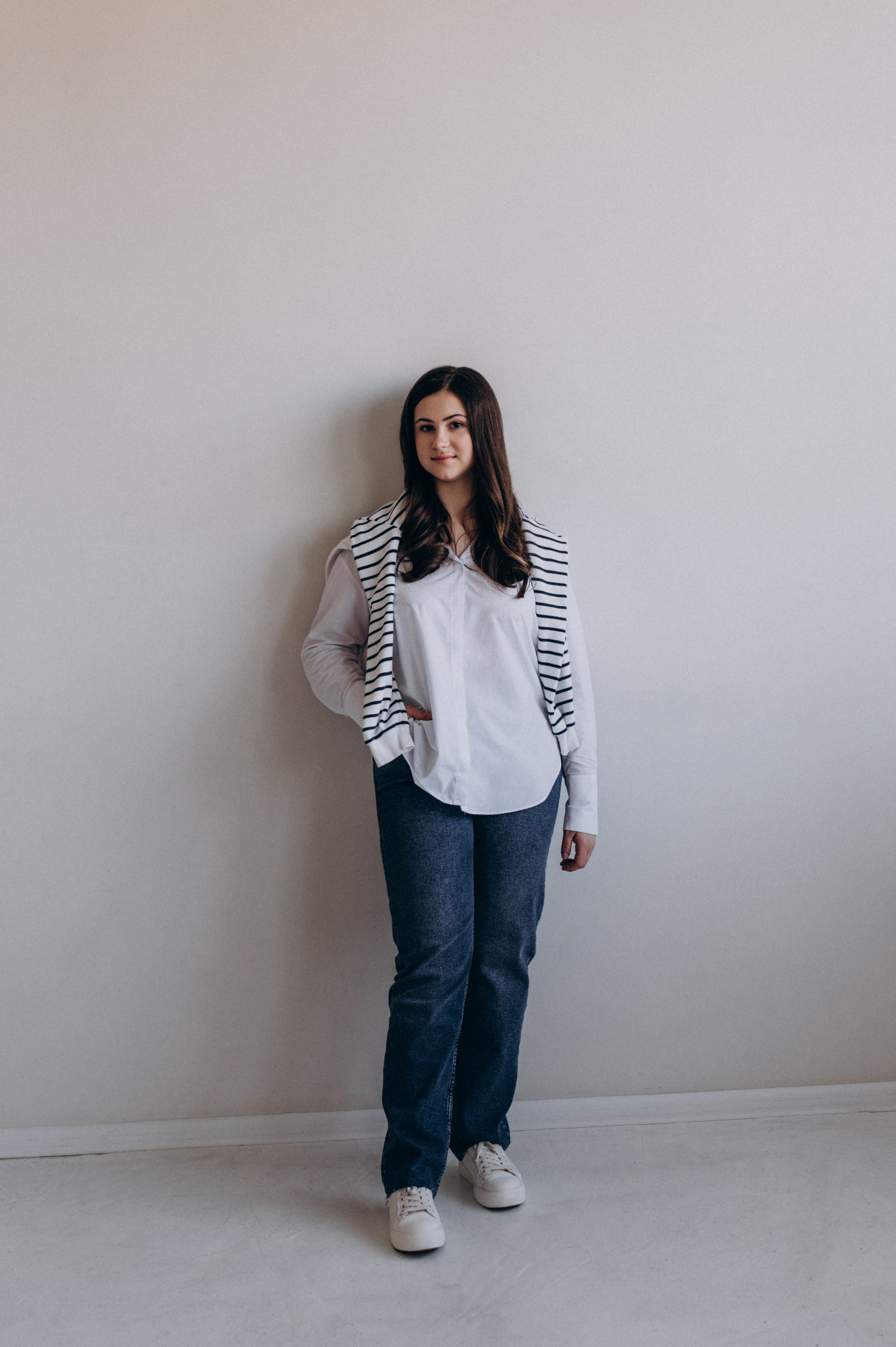 Індивідуальна фотосесія у студії, зйомка з домашнім улюбленцем. Сімейний, дитячий та індивідуальний фотограф в м. Тернопіль, м. Львів