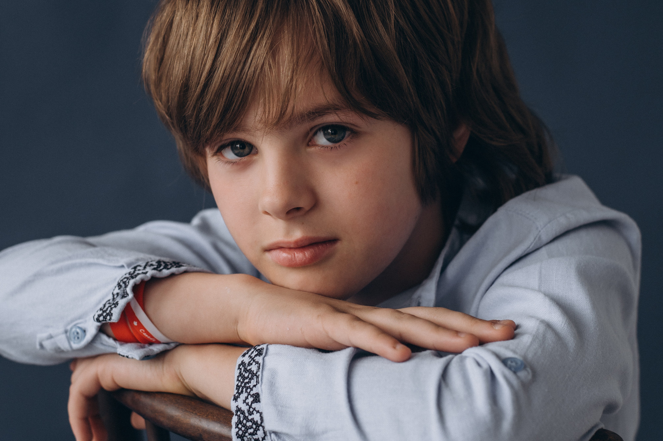 Шкільна фотосесія на віньєтки Тернопіль, фотосесія випускників Тернопіль, зйомка на віньєтки, шкільні фотоальбоми Тернопіль. Сімейний, дитячий та індивідуальний фотограф в м. Тернопіль, м. Львів