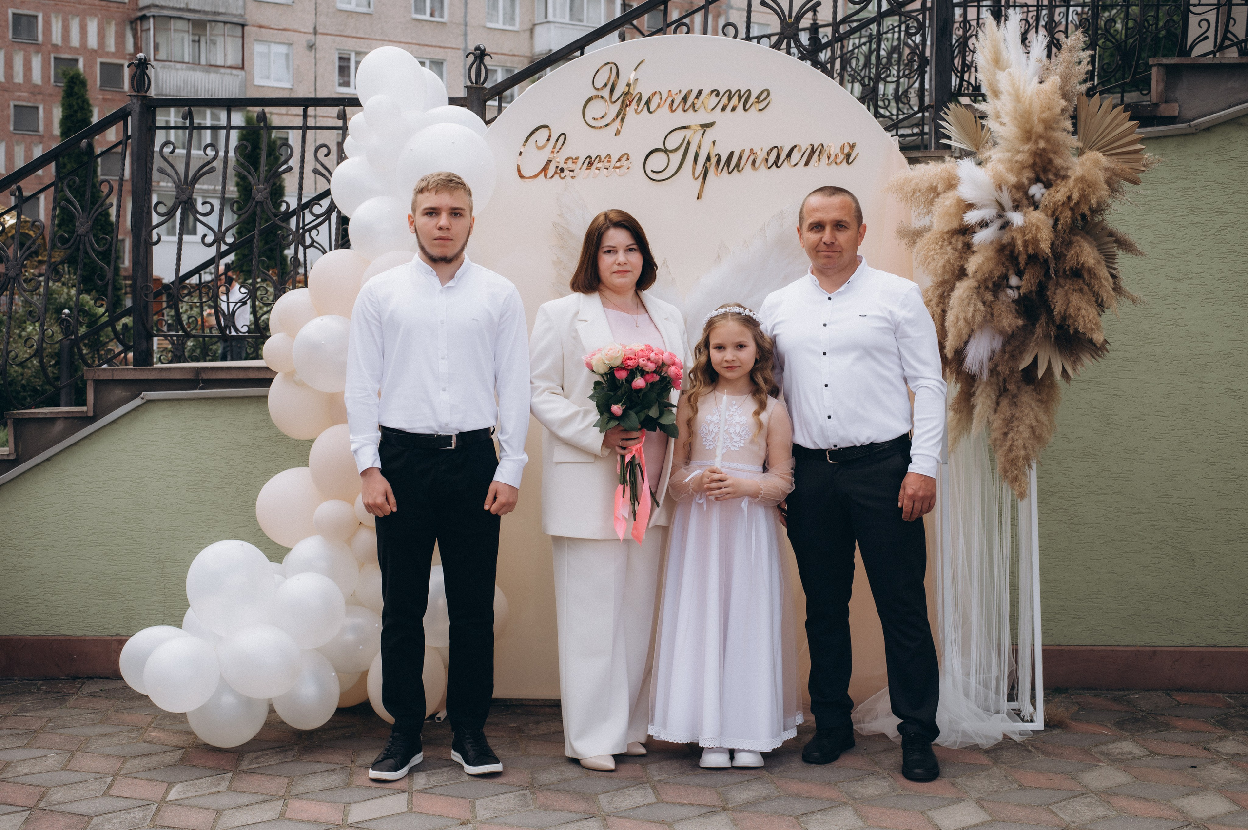 Фотосесія Причастя Тернопіль, зйомка Причастя, фотограф на Причастя Тернопіль, Причастя Львів, Причастя церква Михаїла Тернопіль. Сімейний, дитячий та індивідуальний фотограф в м. Тернопіль, м. Львів