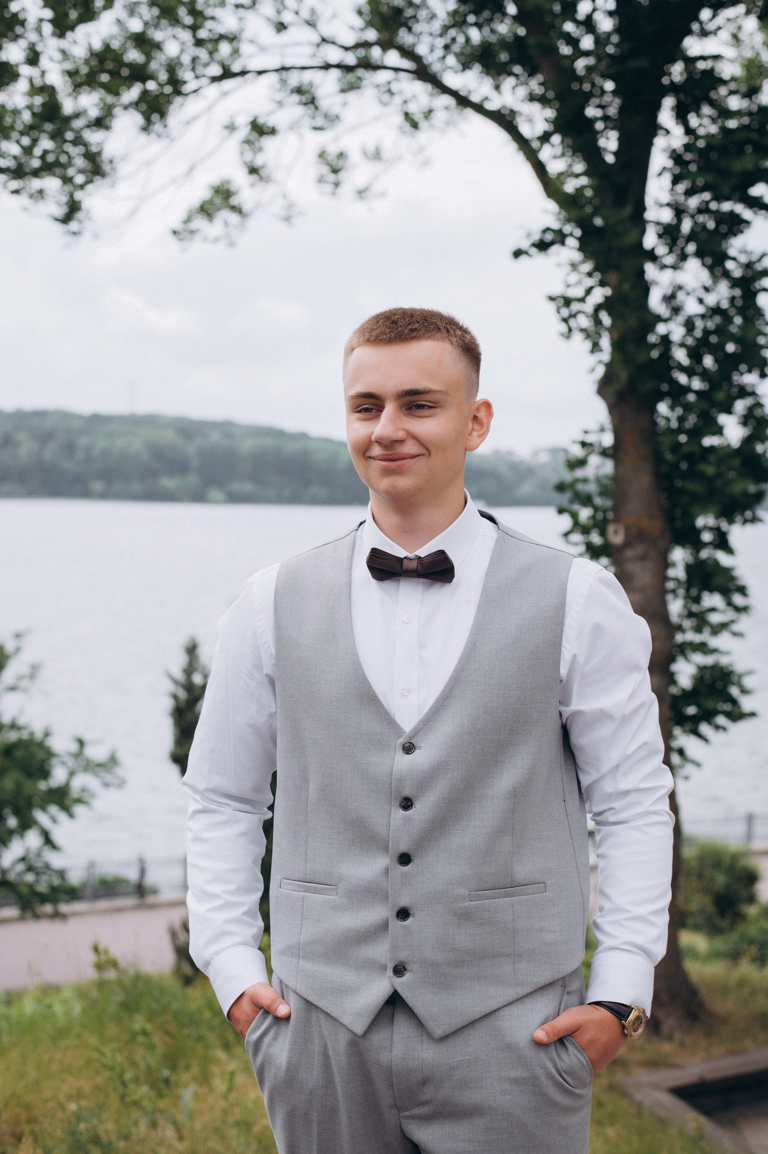 Випускники 2025, фотосесія випускного Тернопіль, фотосесія випускників Тернопіль, зйомка випускного, фотосесія випускного. Сімейний, дитячий та індивідуальний фотограф в м. Тернопіль, м. Львів