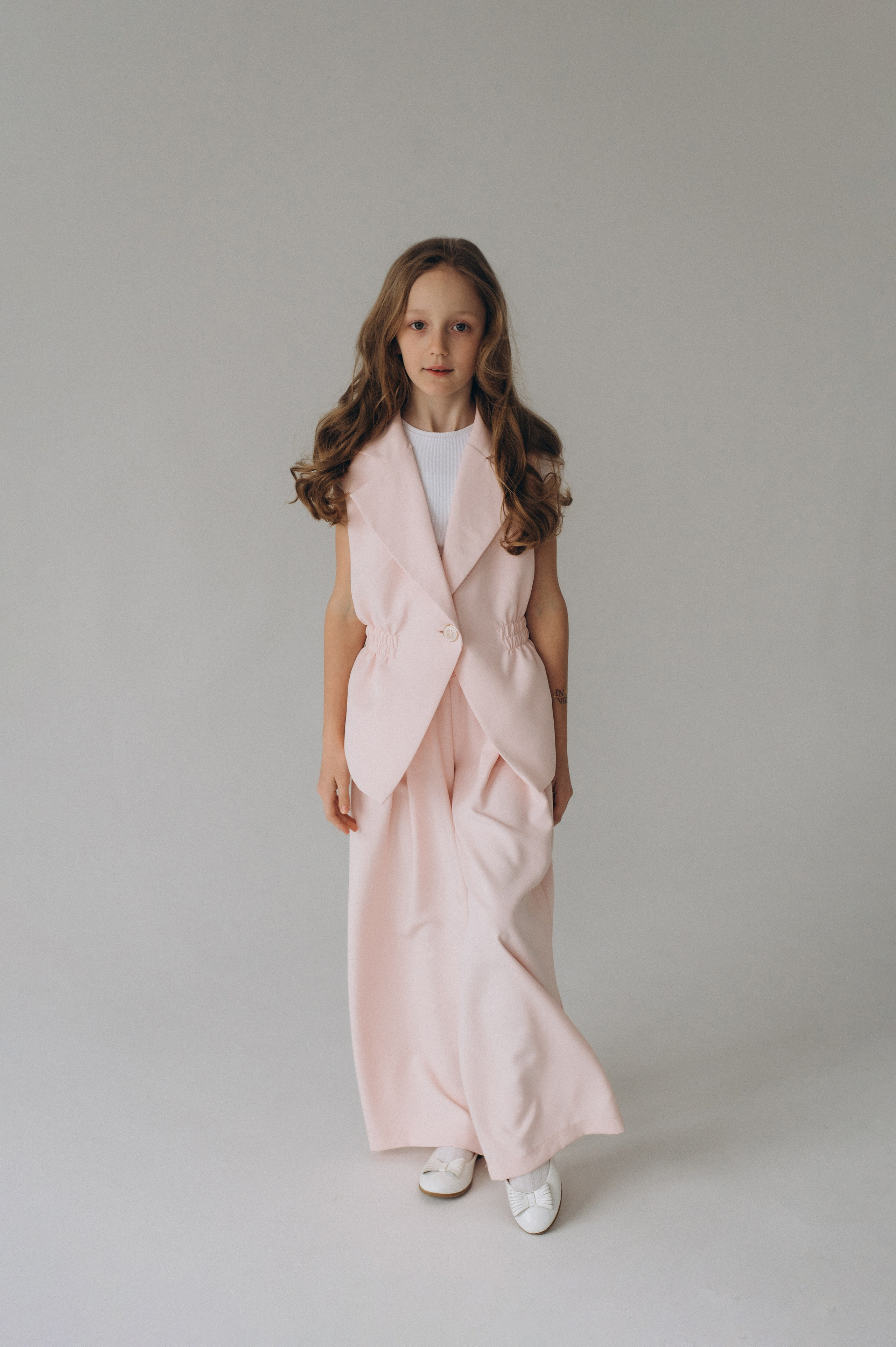 Шкільна фотосесія на віньєтки Тернопіль, шкільні альбоми, фотосесія випускників Тернопіль, випускний альбом, фотограф випускний Тернопіль. Сімейний, дитячий та індивідуальний фотограф в м. Тернопіль, м. Львів