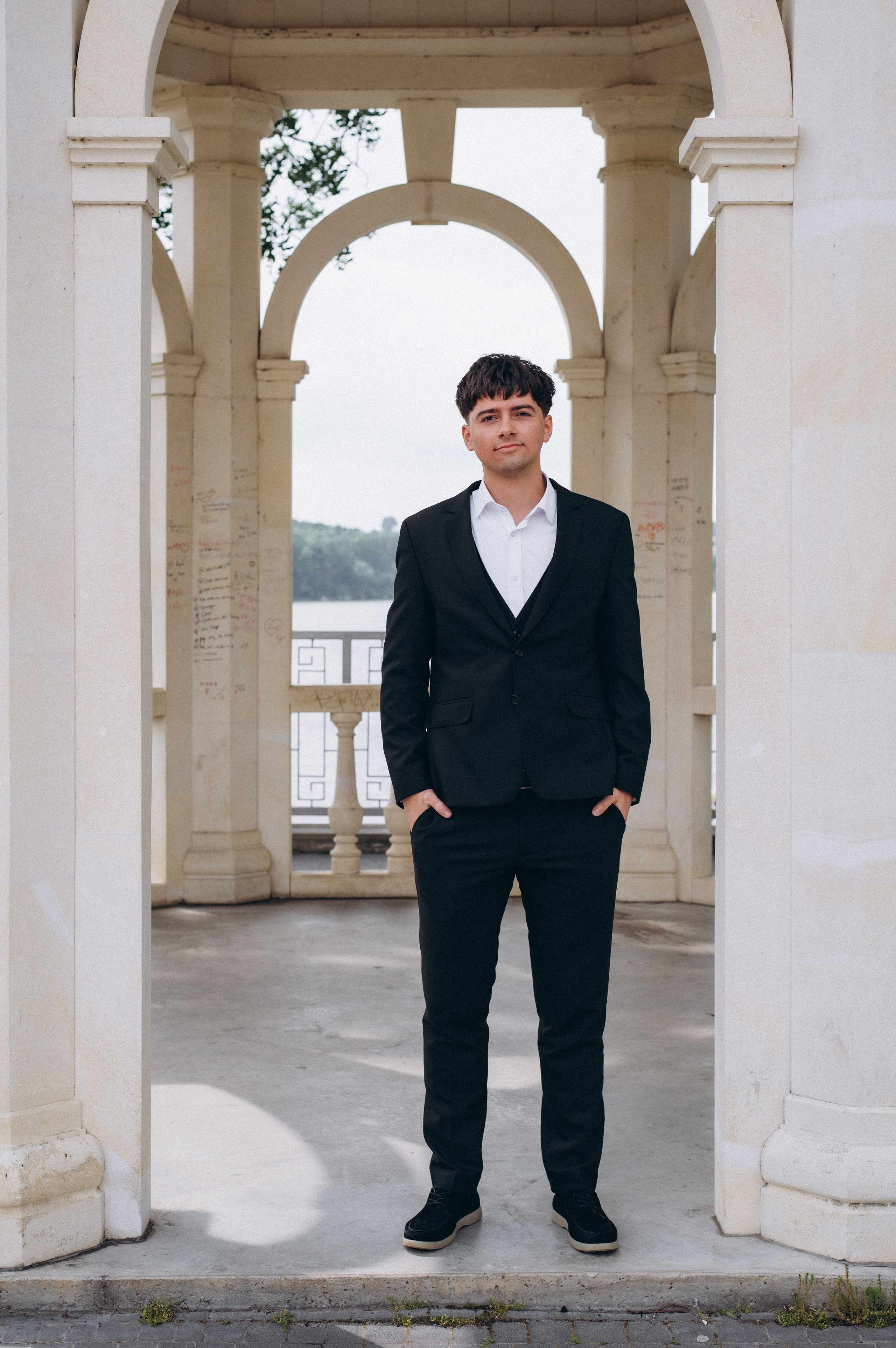 Випускники 2025, фотосесія випускного Тернопіль, фотосесія випускників Тернопіль, зйомка випускного, фотосесія випускного. Сімейний, дитячий та індивідуальний фотограф в м. Тернопіль, м. Львів