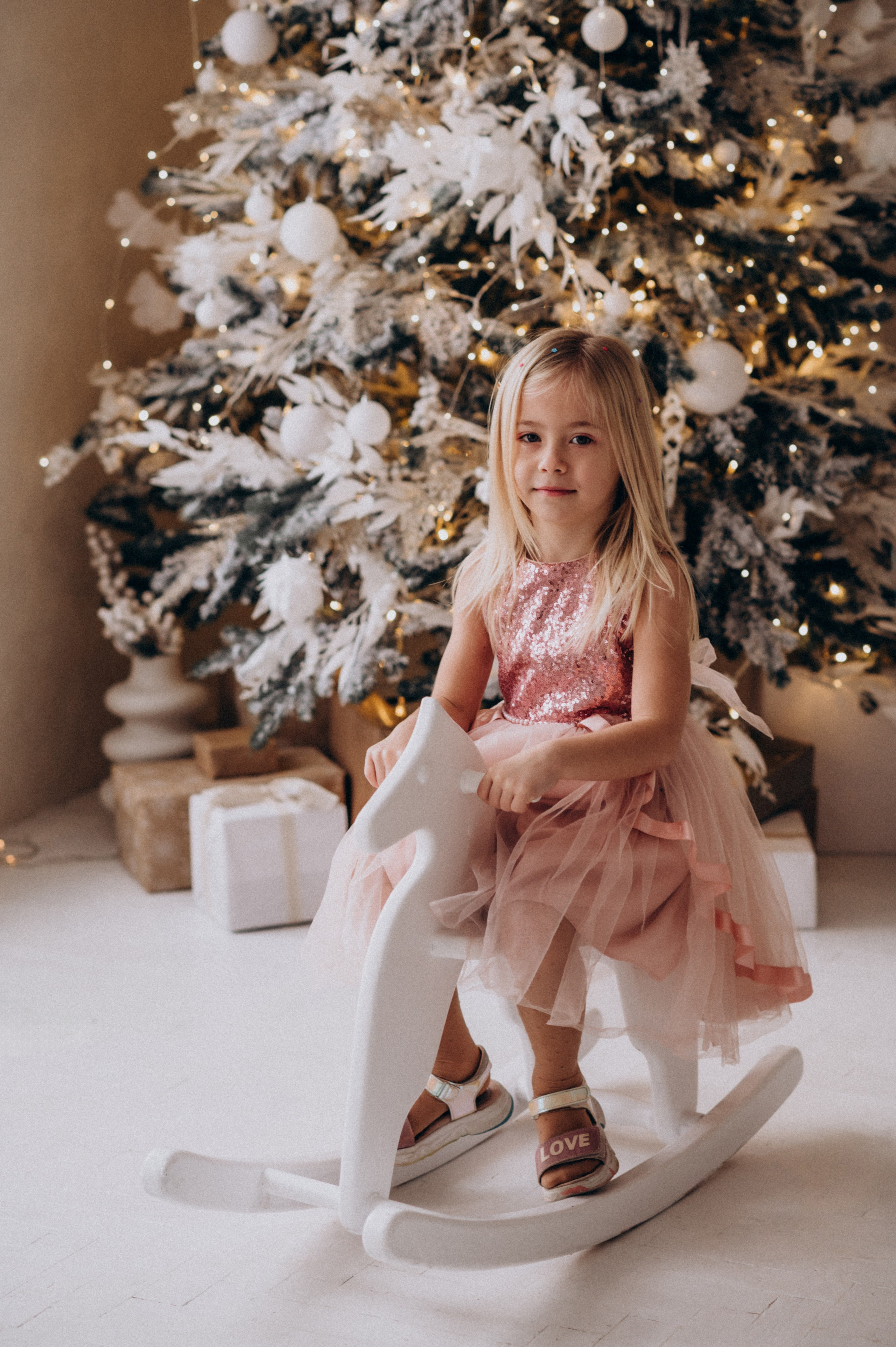 Фотосесія групи дитячого садочку, фотосесія на віньєтки, зйомка дітей в студії. Сімейний, дитячий та індивідуальний фотограф в м. Тернопіль, м. Львів