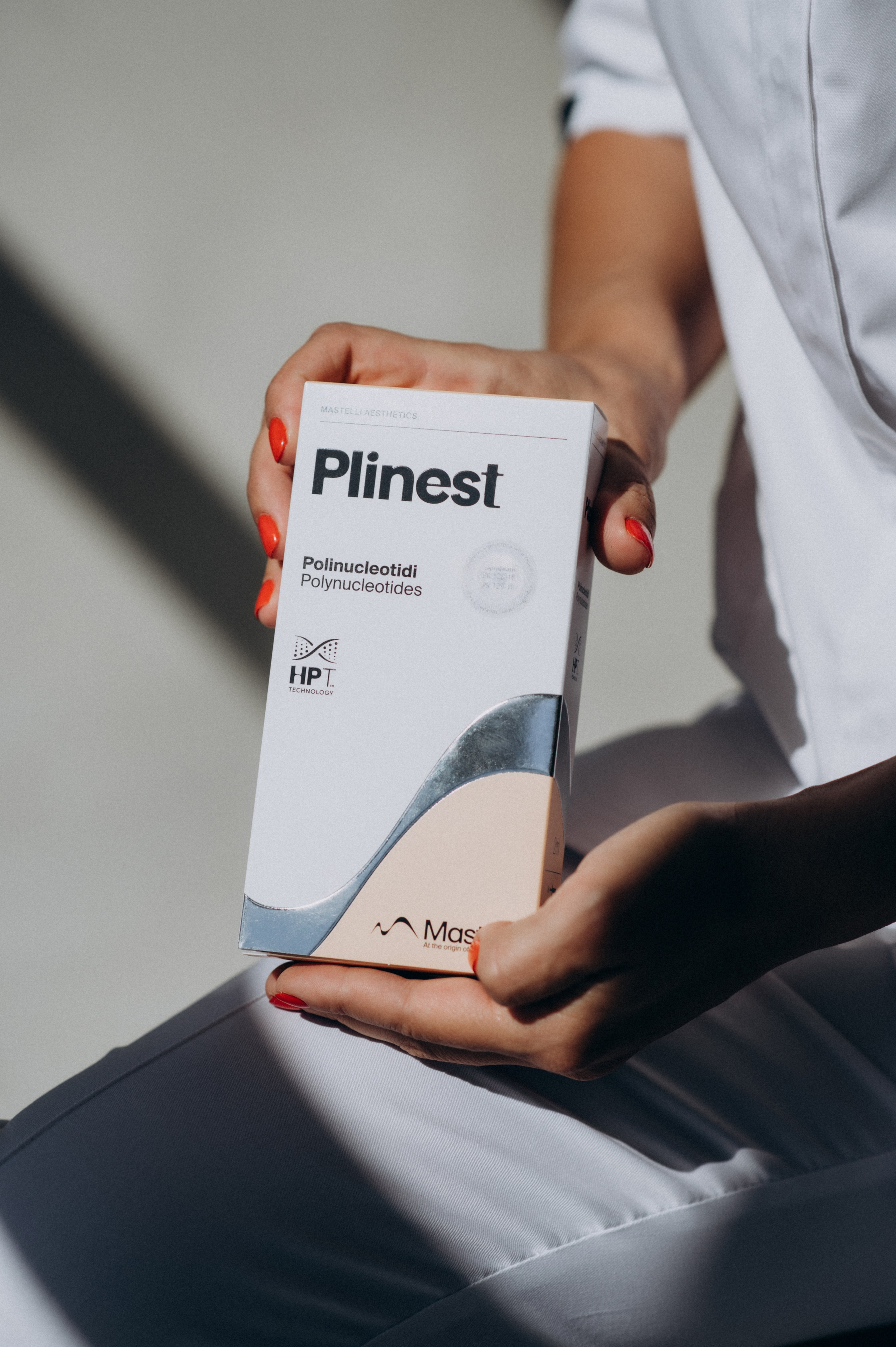 Портретна зйомка Тернопіль, контент-зйомка для лікаря, фотосесія лікаря у студії Тернопіль. Сімейний, дитячий та індивідуальний фотограф в м. Тернопіль, м. Львів