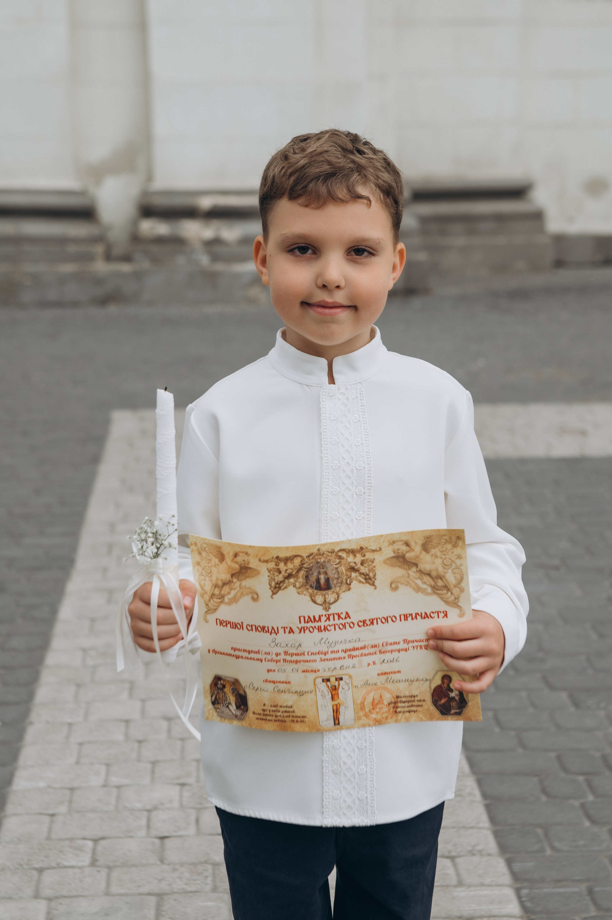 Фотосесія Першого Причастя Тернопіль, фотосесія Причастя Тернопіль, Таїнство Першого Причастя Тернопіль, Катедра Причастя Тернопіль. Сімейний, дитячий та індивідуальний фотограф в м. Тернопіль, м. Львів