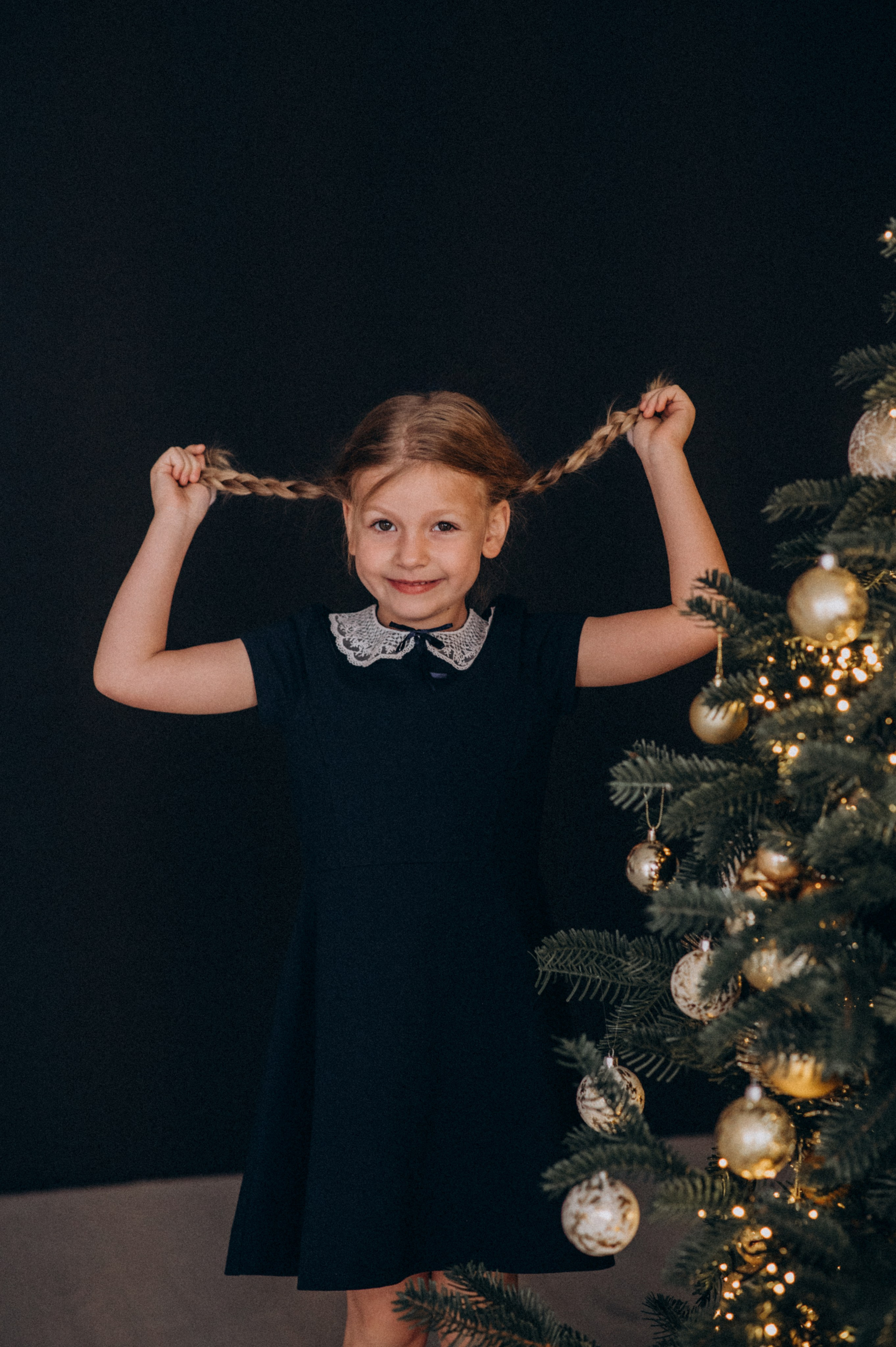 Новорічна фотосесія у студії Тернополя, фотосесія Львів. Сімейний, дитячий та індивідуальний фотограф в м. Тернопіль, м. Львів