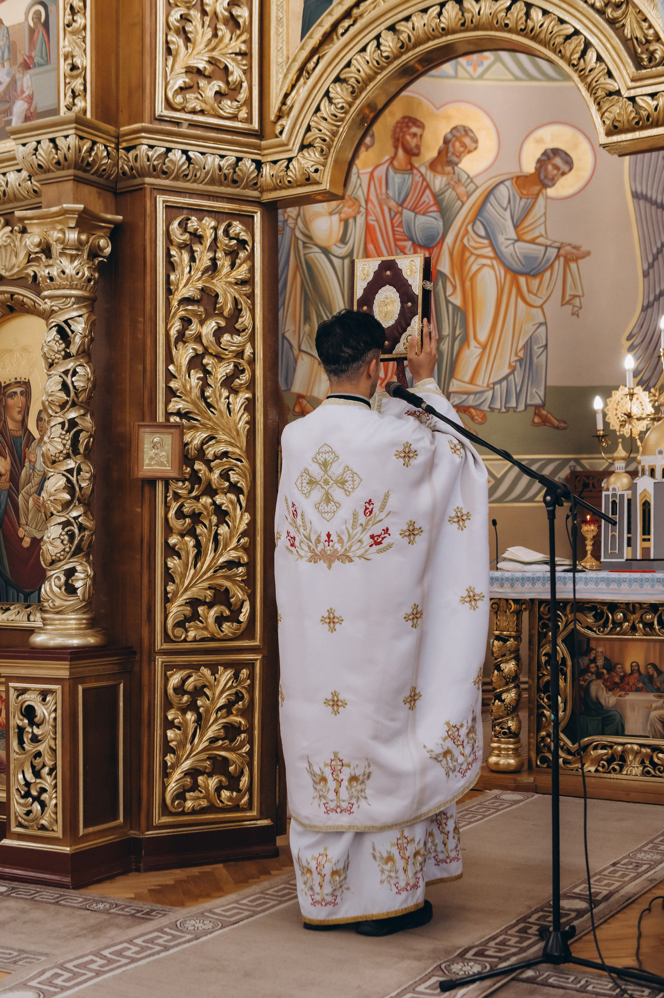 Фотосесія Причастя Тернопіль, зйомка Причастя, фотограф на Причастя Тернопіль, Причастя Львів, Причастя церква Михаїла Тернопіль. Сімейний, дитячий та індивідуальний фотограф в м. Тернопіль, м. Львів