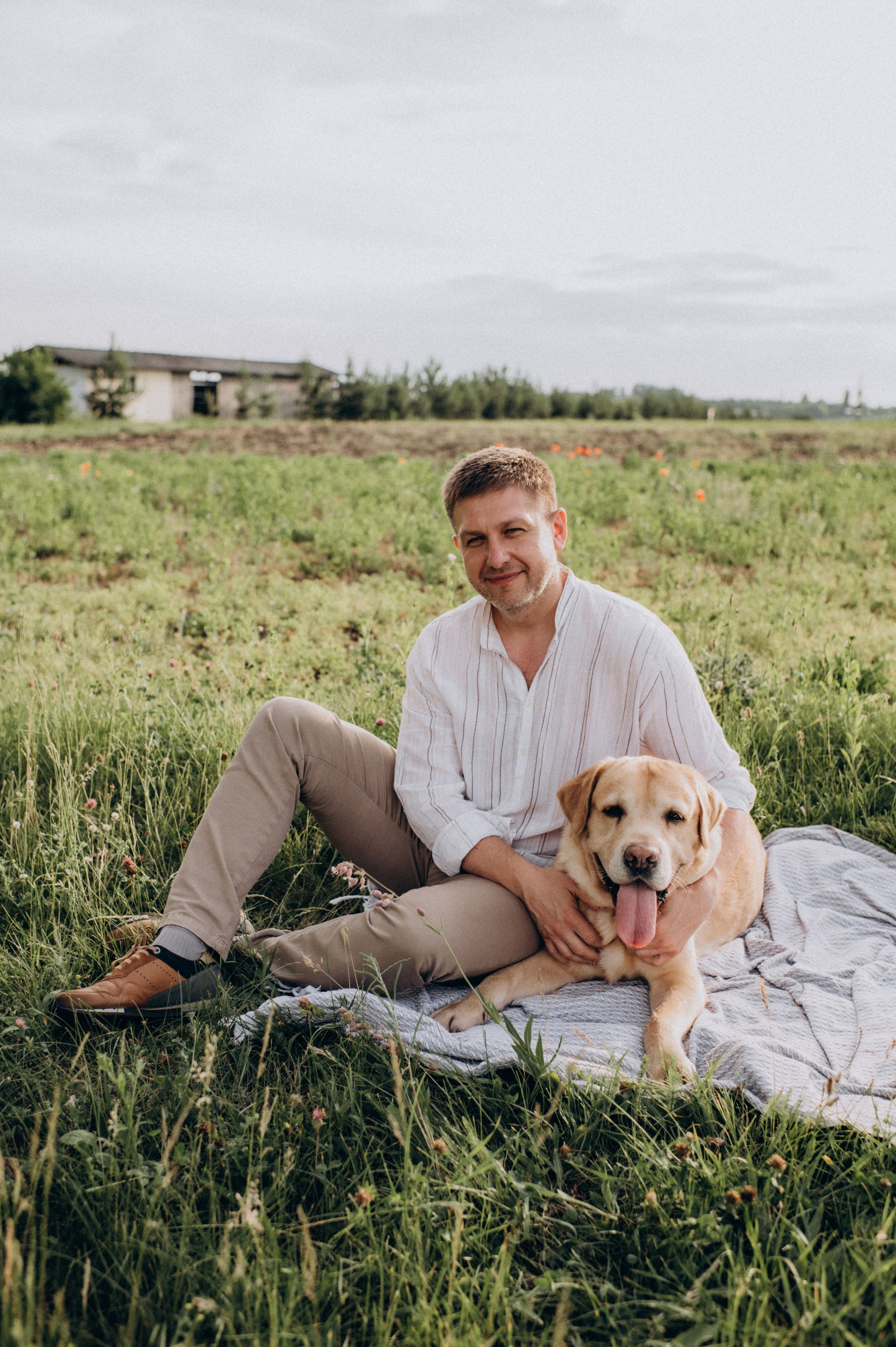 Сімейна фотосесія на природі, зйомка з собакою, фотосесія лавсторі Тернопіль. Сімейний, дитячий та індивідуальний фотограф в м. Тернопіль, м. Львів