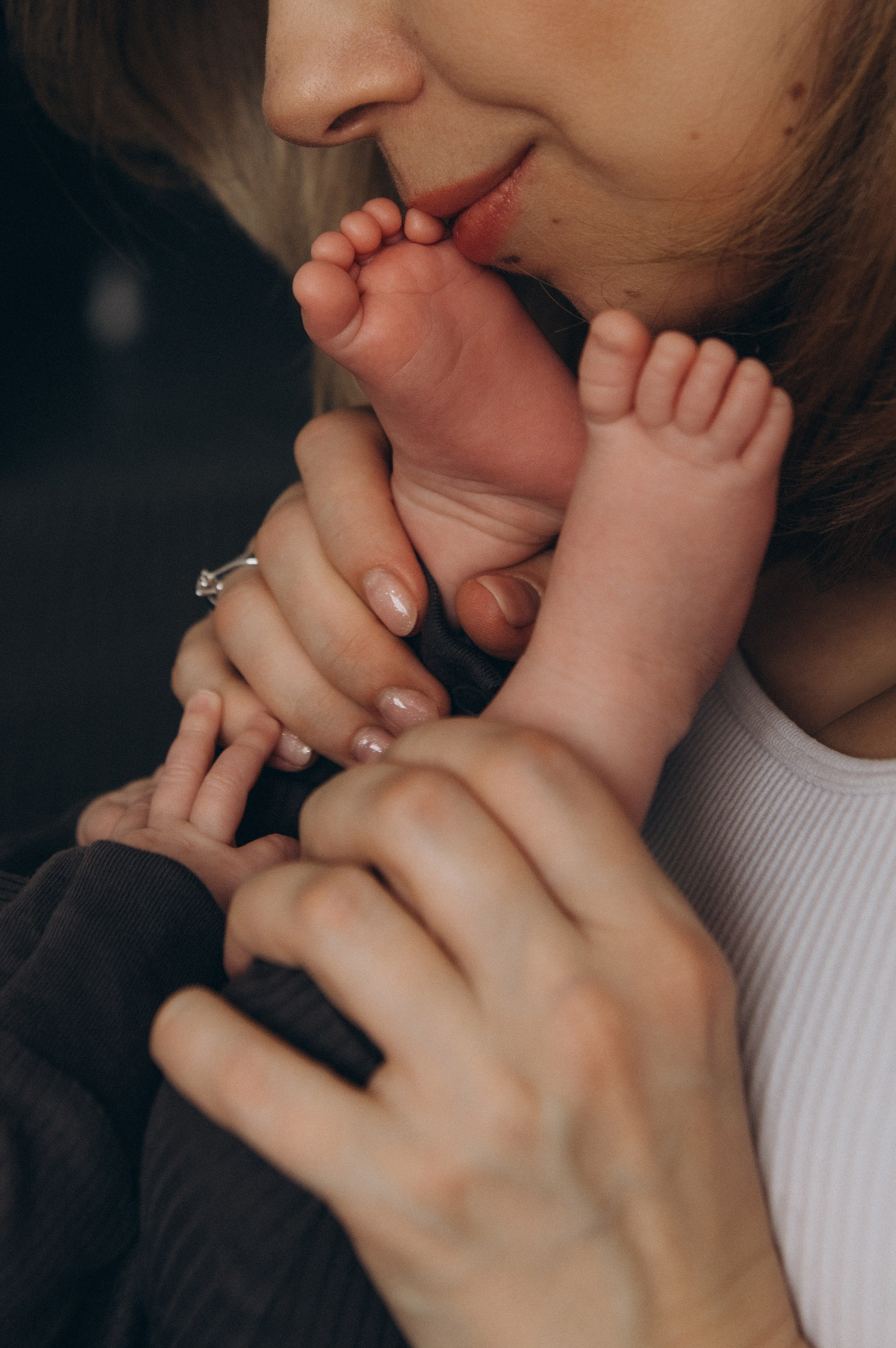 Сімейна фотосесія вдома Тернопіль, сімейний фотограф Львів Тернопіль, сімейна фотосесія Тернопіль, фотосесія двійні, зйомка близнюків. Сімейний, дитячий та індивідуальний фотограф в м. Тернопіль, м. Львів