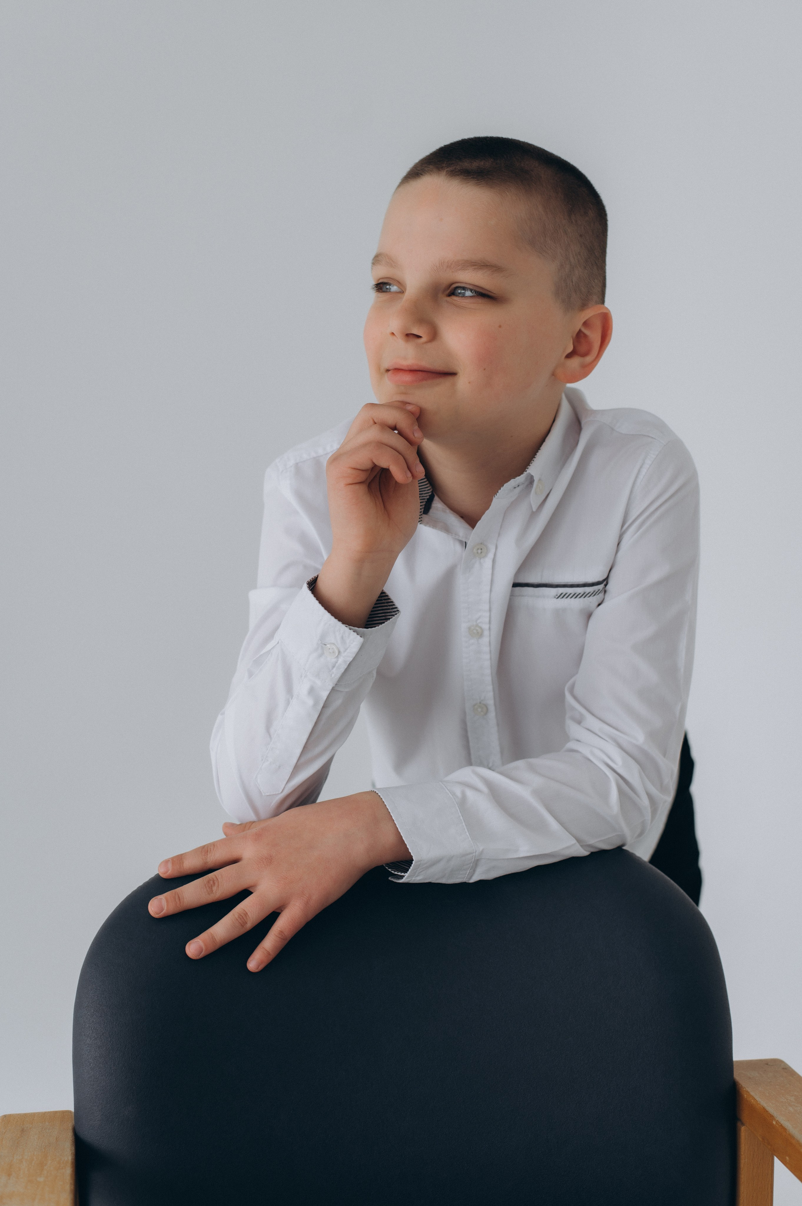 Шкільна фотосесія на віньєтки Тернопіль, шкільні альбоми, фотосесія випускників Тернопіль, випускний альбом, фотограф випускний Тернопіль. Сімейний, дитячий та індивідуальний фотограф в м. Тернопіль, м. Львів