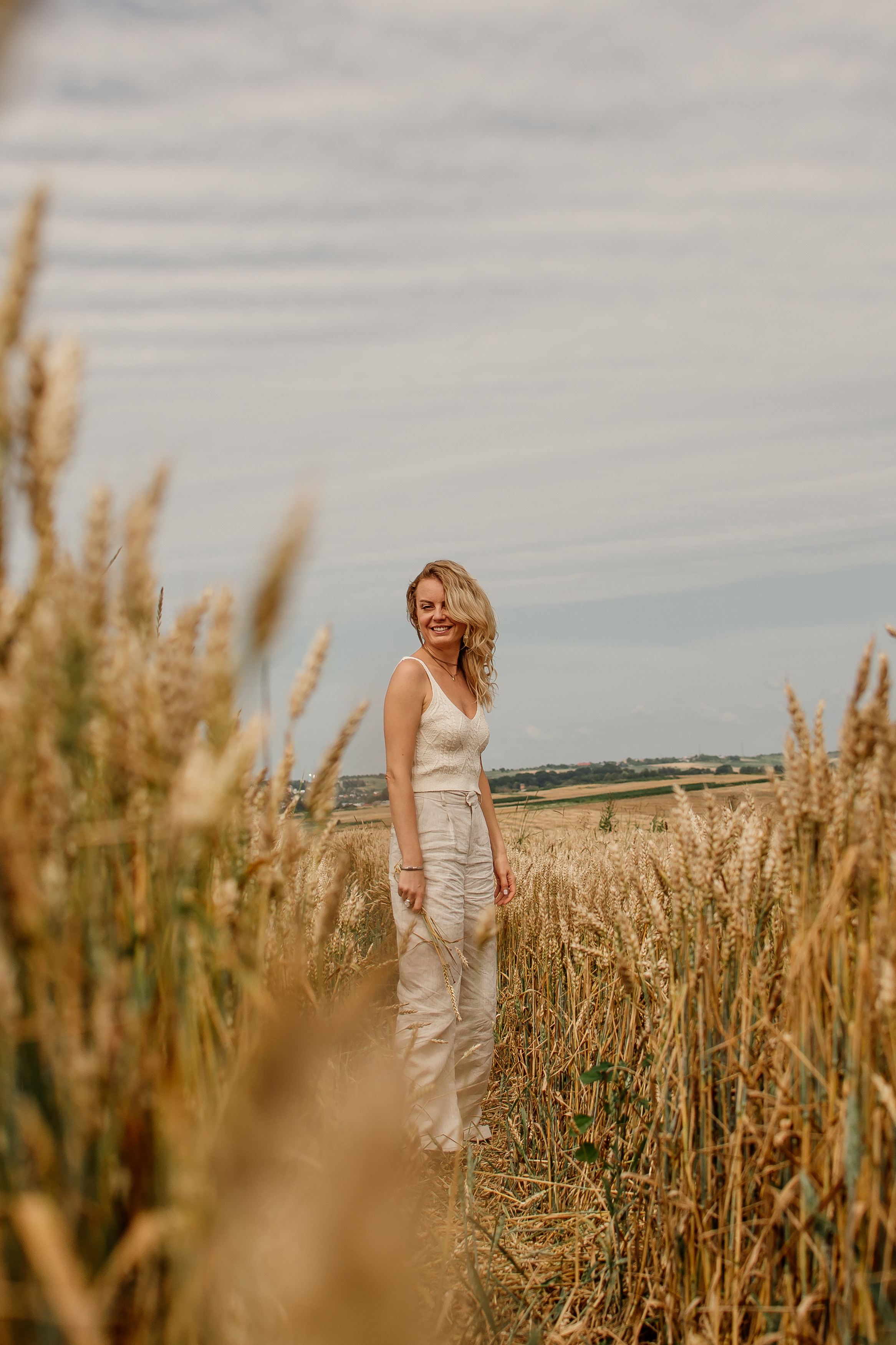 Фотосесія в пшениці. Тернопільська обл. Сімейний, дитячий та індивідуальний фотограф в м. Тернопіль, м. Львів