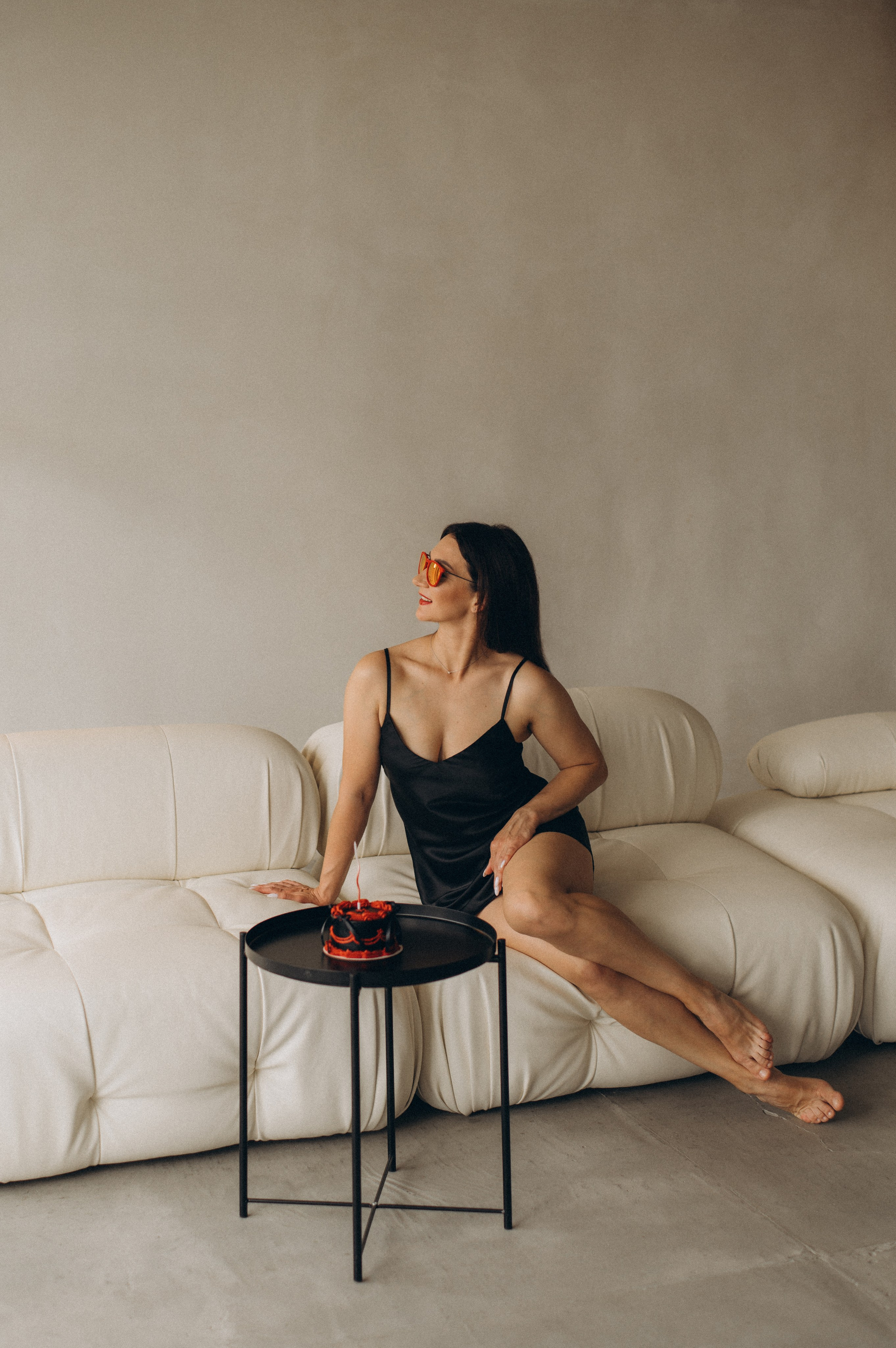 Індивідуальна фотосесія до дня народження у студії Тернопіль, інидвідуальна зйомка, портретний фотограф. Сімейний, дитячий та індивідуальний фотограф в м. Тернопіль, м. Львів