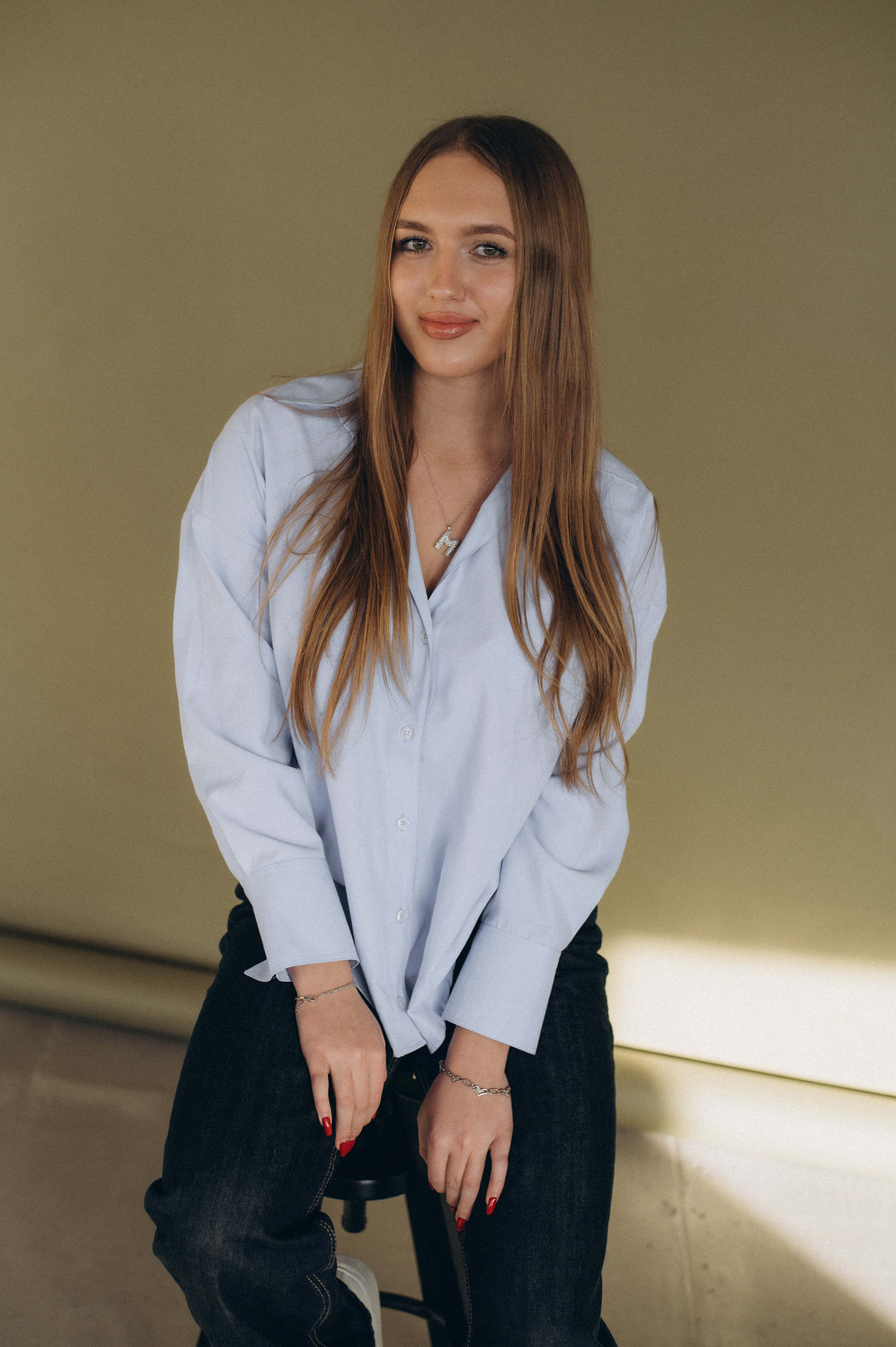 Фотосесія випускників, фотосесія на віньєтки Тернопіль, випускники Тернопіль, випуск 2025. Сімейний, дитячий та індивідуальний фотограф в м. Тернопіль, м. Львів