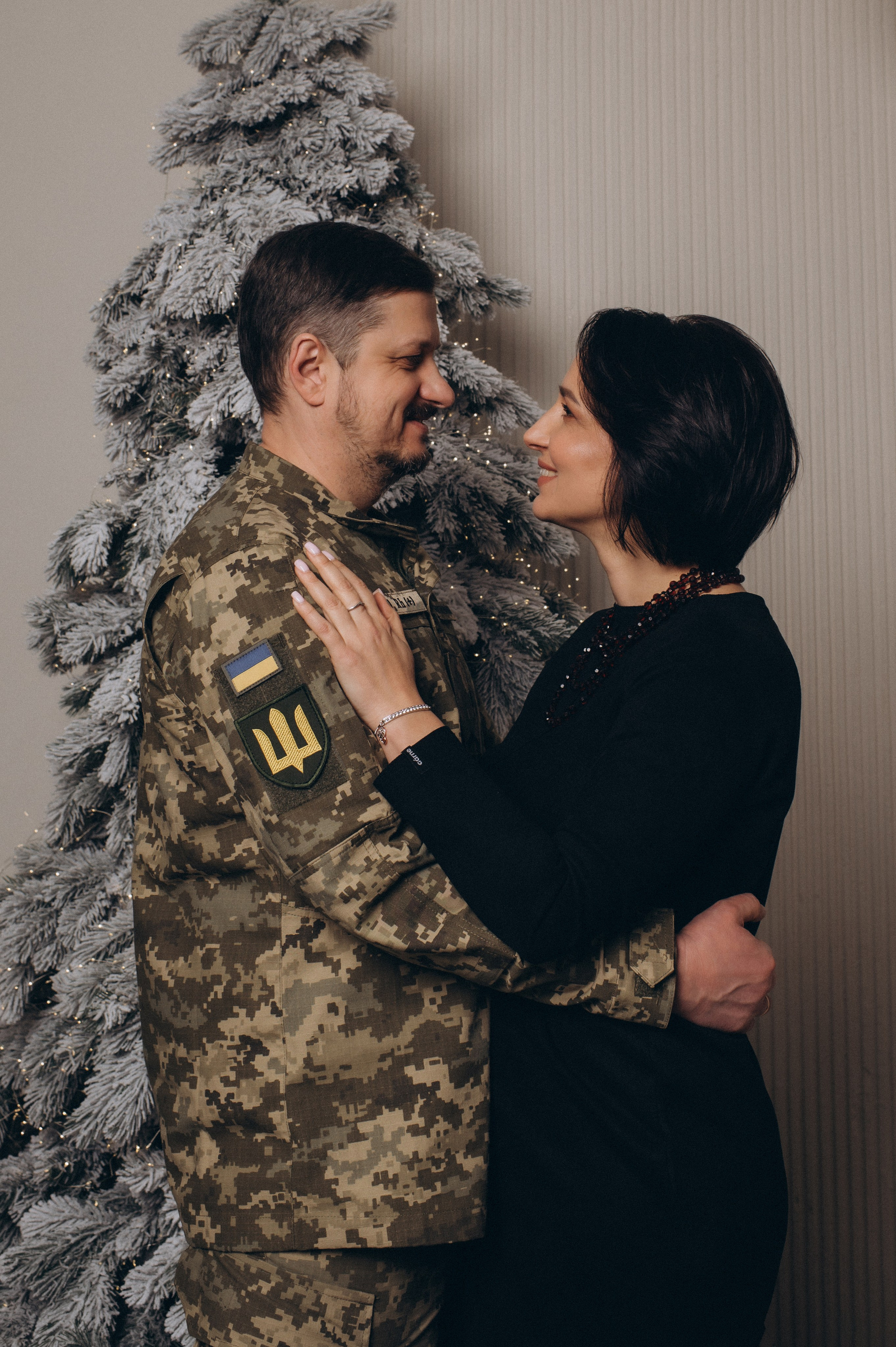 Фотосесія лавсторі Тернопіль, зйомка lovestory Тернопіль, сімейний фотограф Тернопіль, фотосесія пари в студії, сімейна фотосесія Тернопіль. Сімейний, дитячий та індивідуальний фотограф в м. Тернопіль, м. Львів