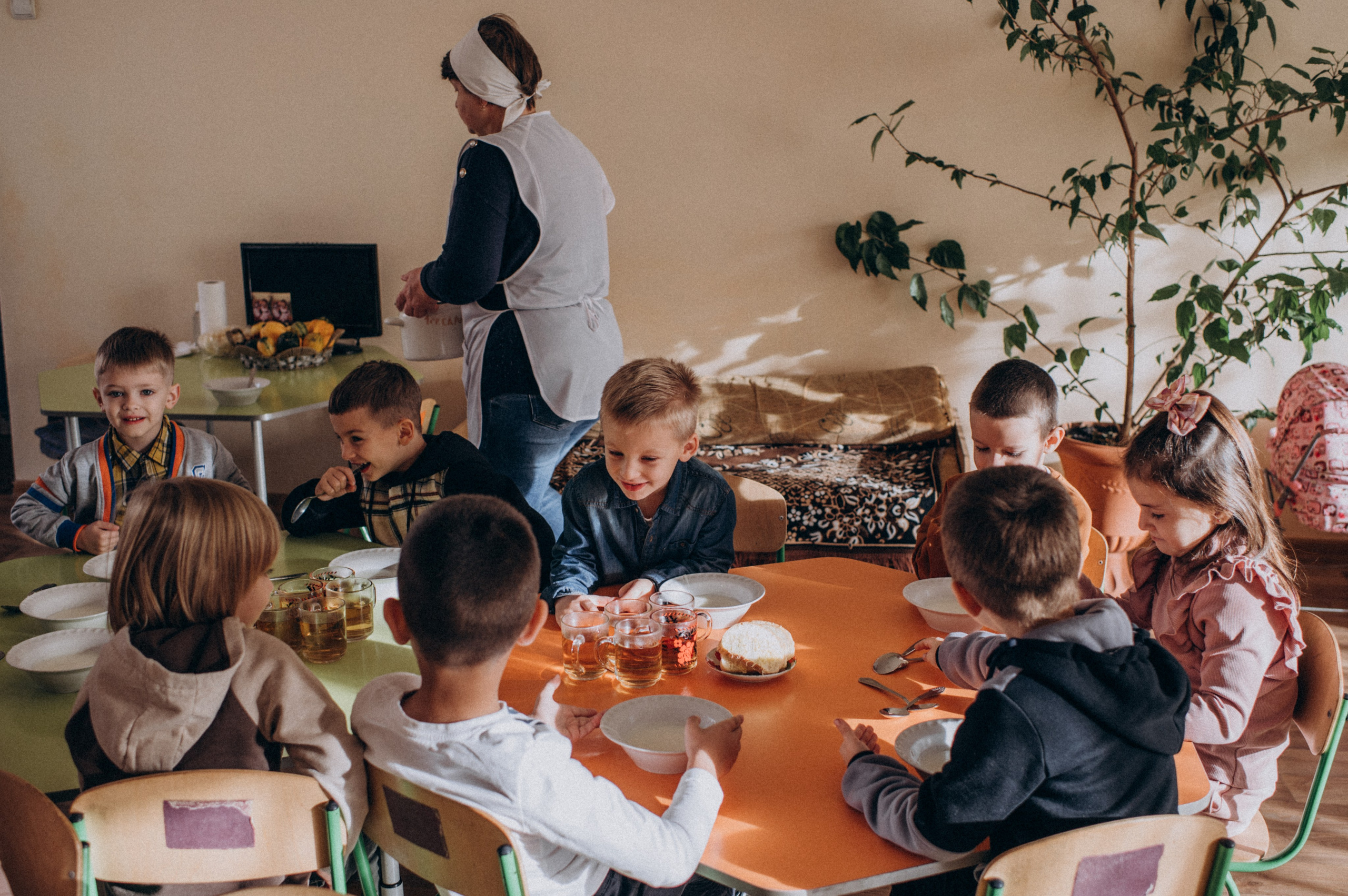 Фотосесія в дитячому садку, фотосесія на віньєтки, випускні фотоальбоми Тернопіль, шкільні фотоальбоми Тернопіль, зйомка випускного садочку. Сімейний, дитячий та індивідуальний фотограф в м. Тернопіль, м. Львів